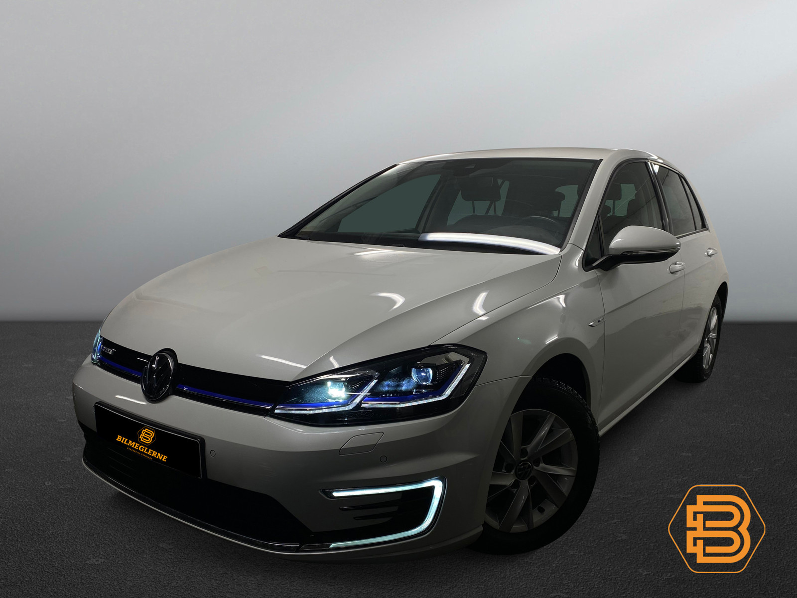 Volkswagen Golf image1