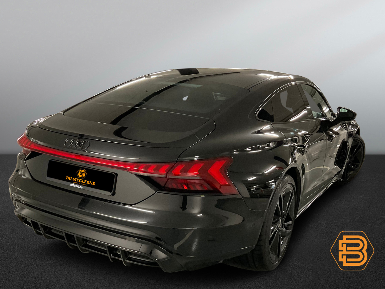 Audi E-tron GT  image2