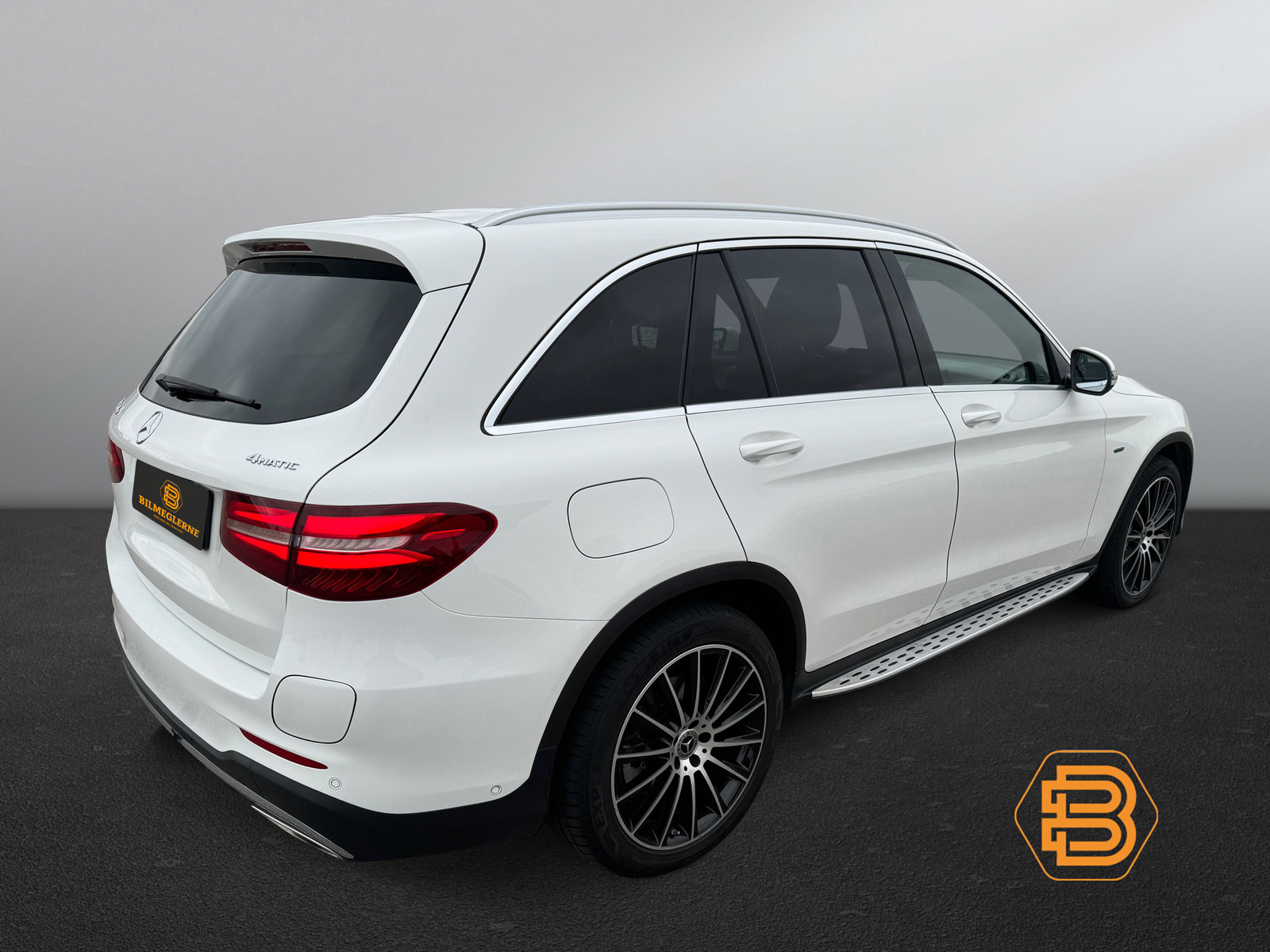 Mercedes-Benz GLC  image2