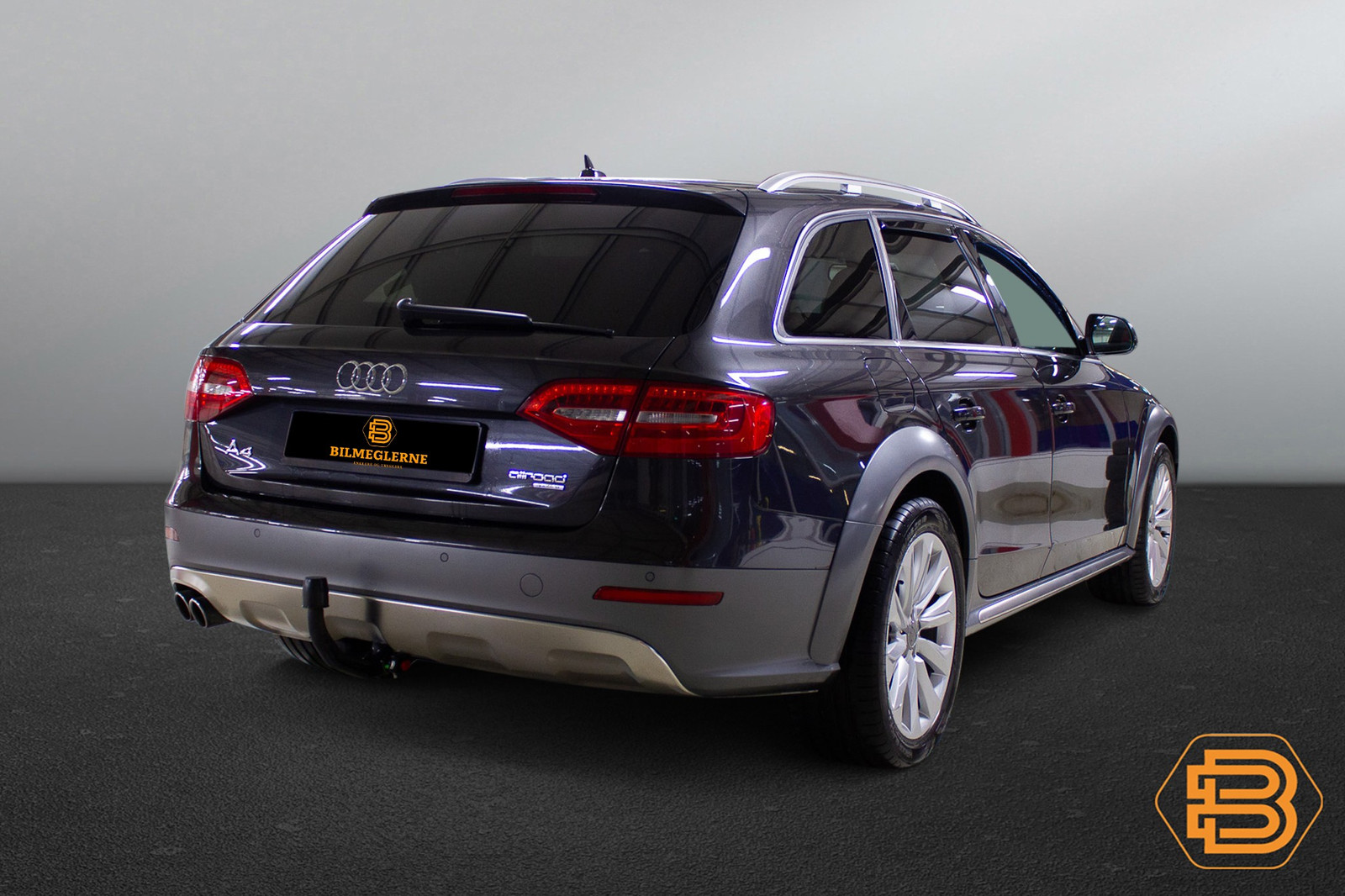 Audi A4 allroad  image4