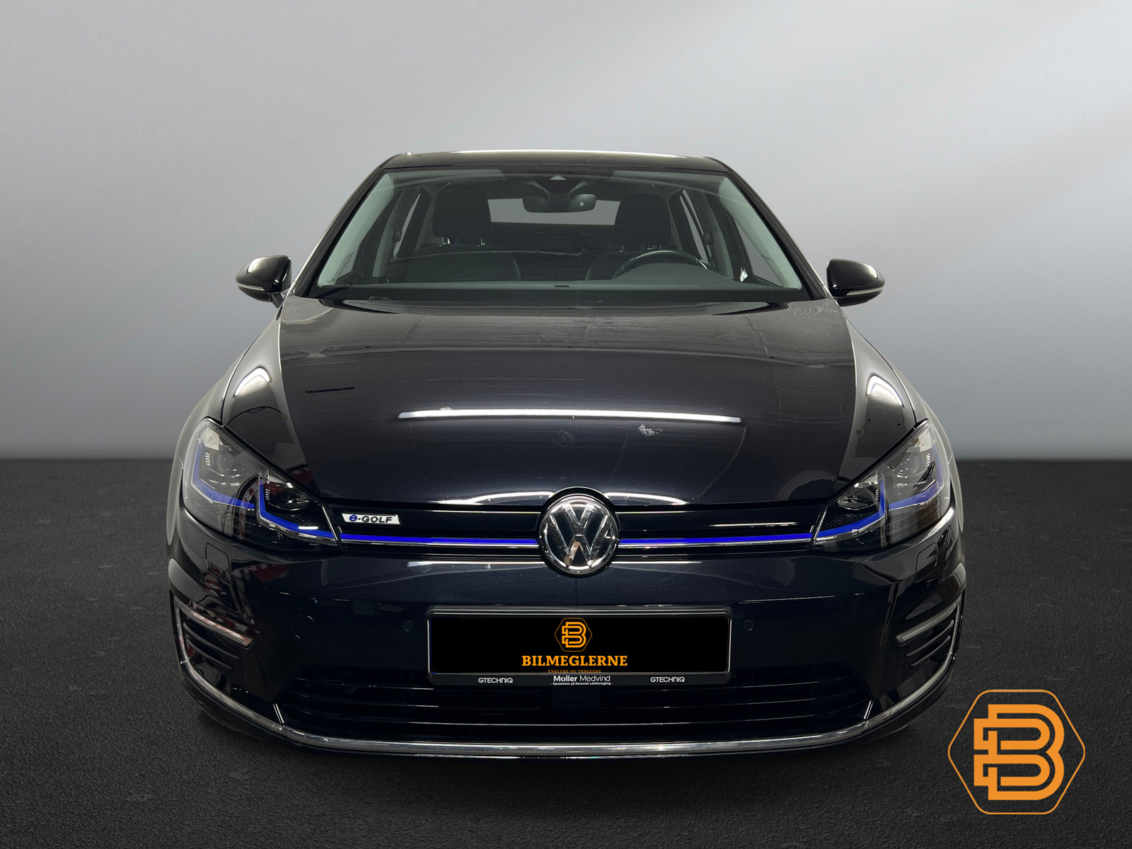 Volkswagen Golf  image4