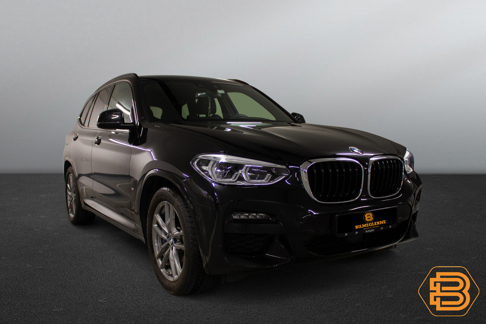 BMW X3   image5