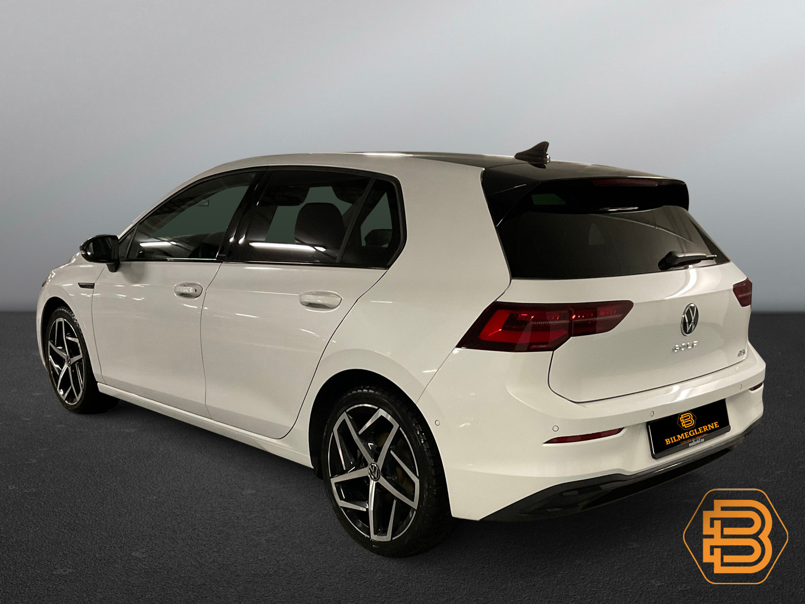 Volkswagen Golf   image5