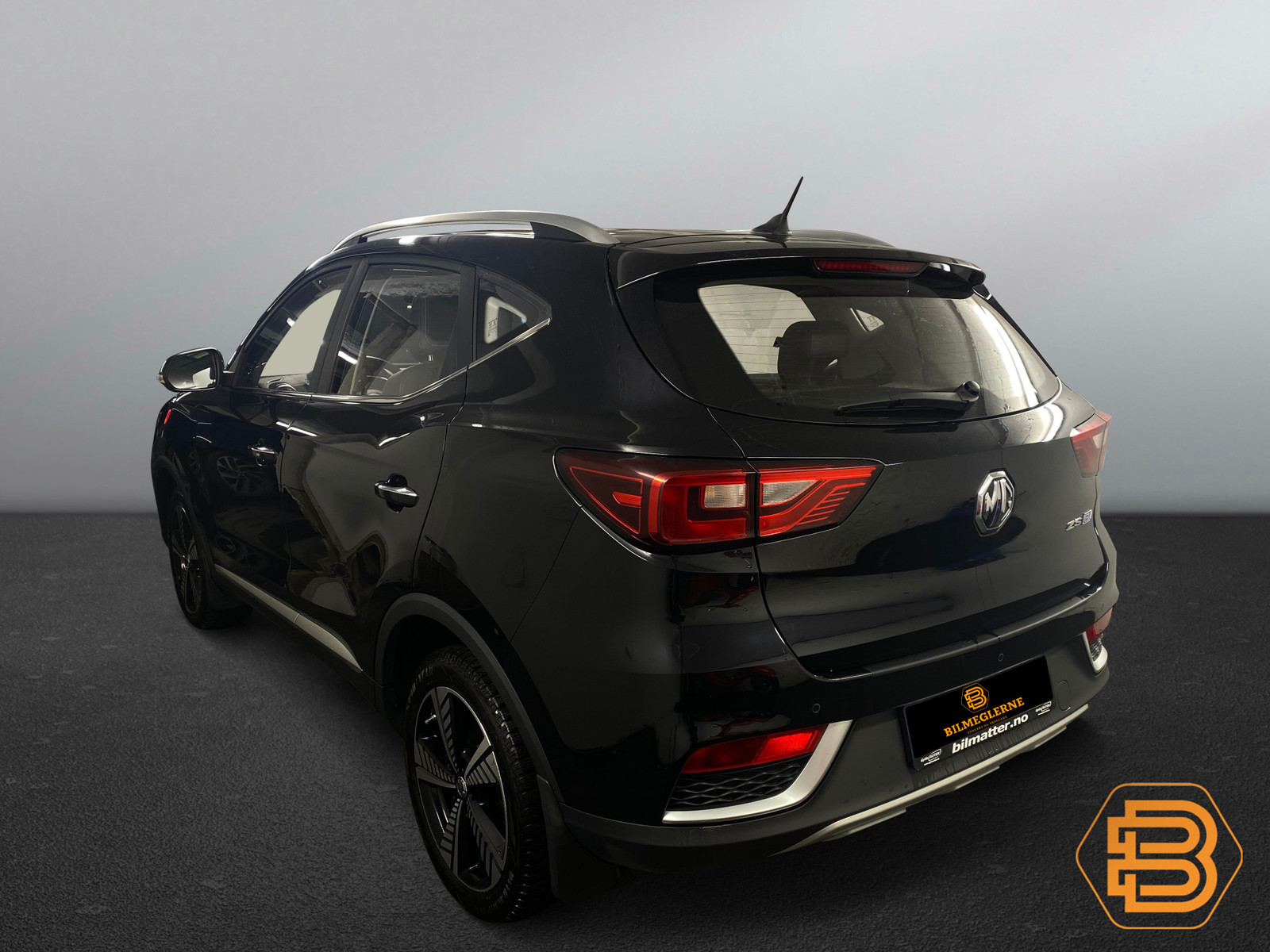 MG ZS EV   image6