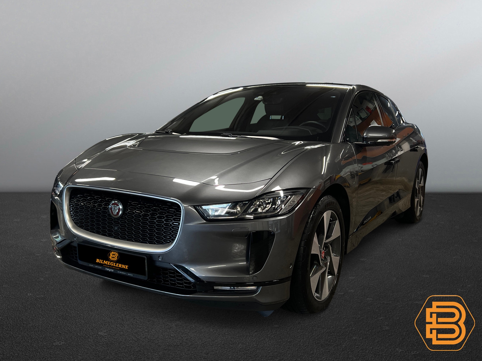 Jaguar I-PACE   image6