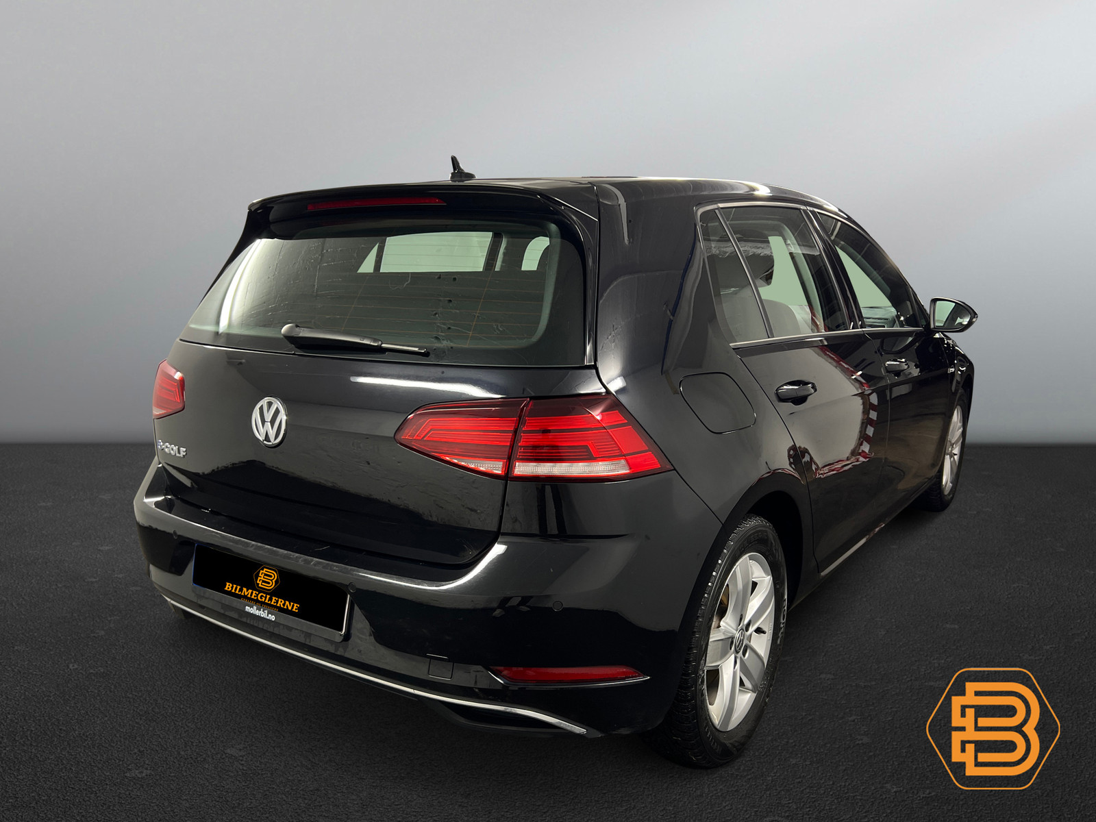 Volkswagen Golf   image6