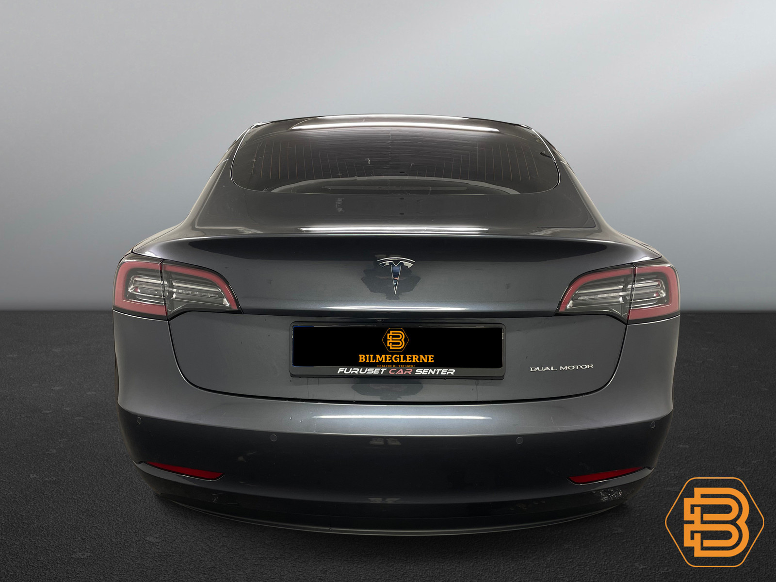 Tesla Model 3   image7