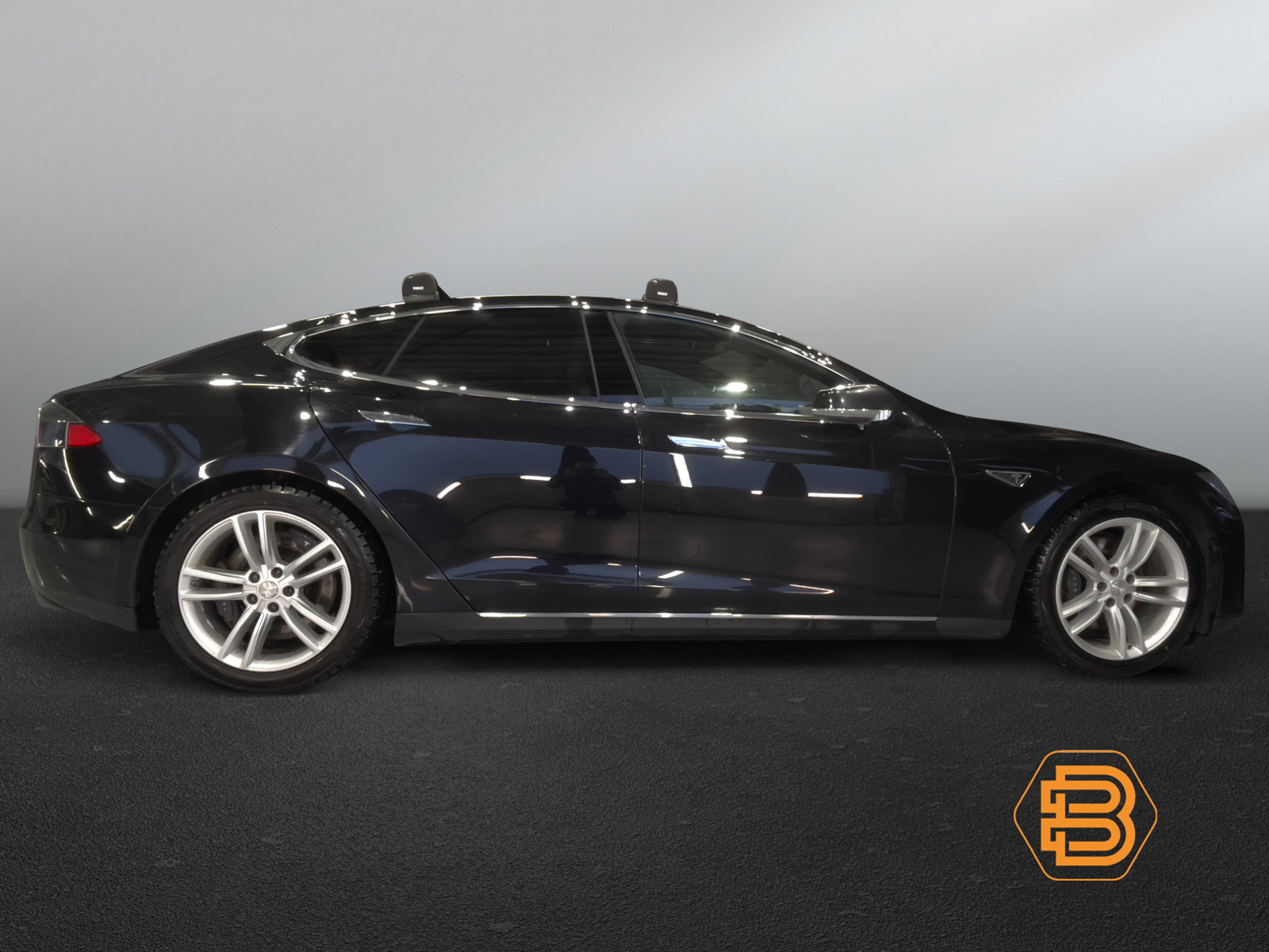 Tesla Model S   image7
