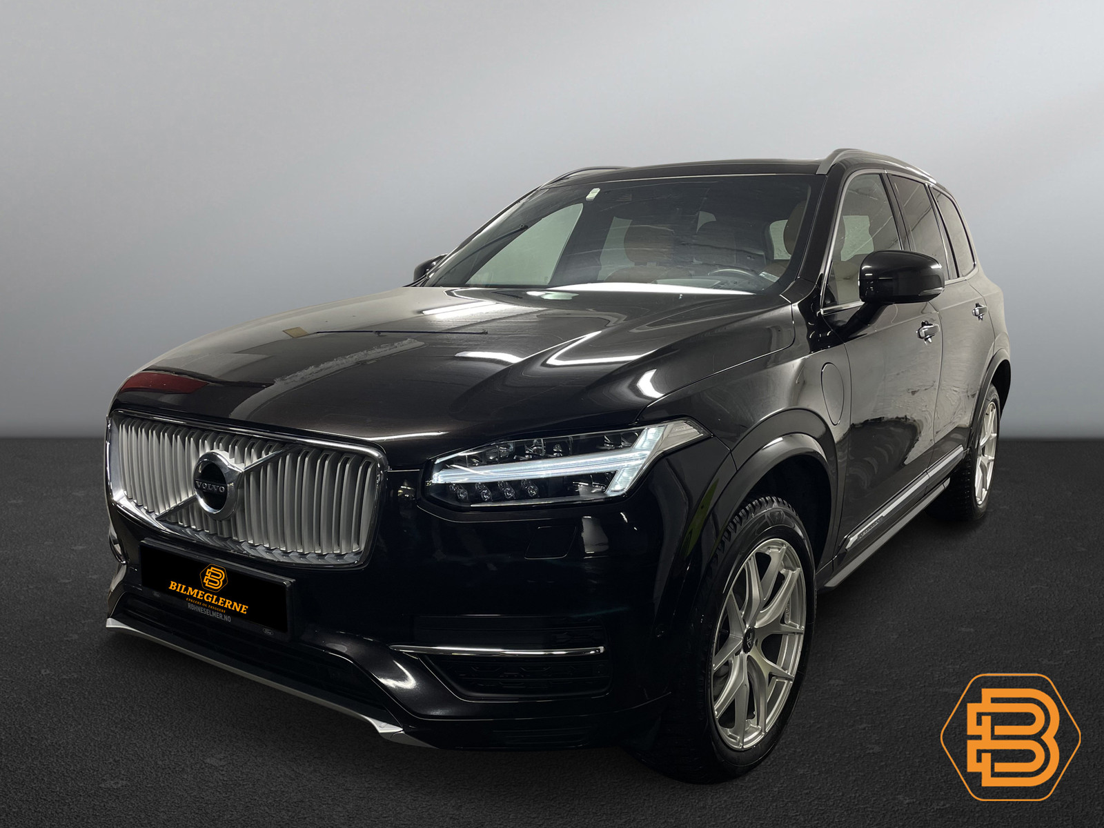 Volvo XC90   image8