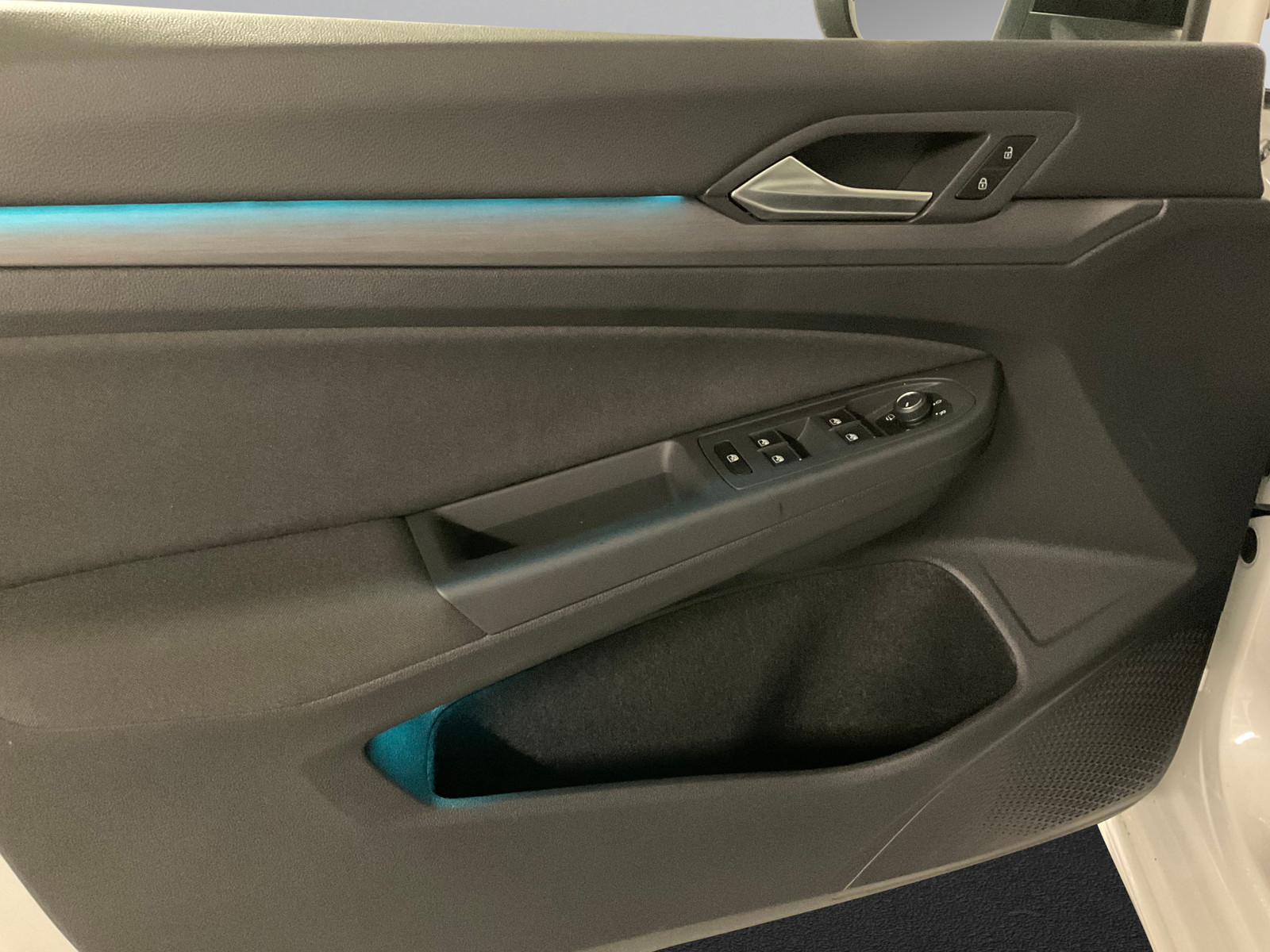 Volkswagen Golf   image8