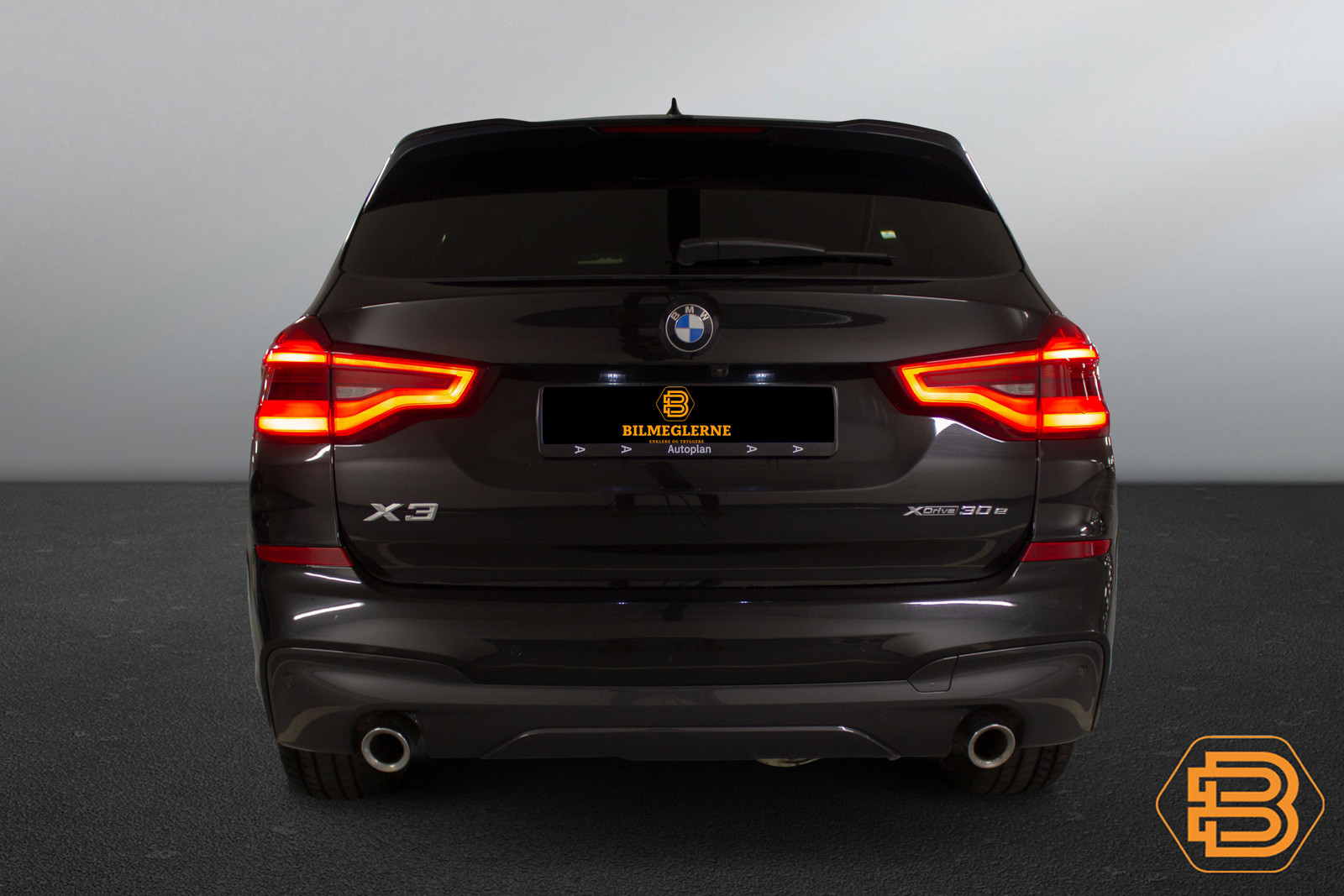BMW X3   image9