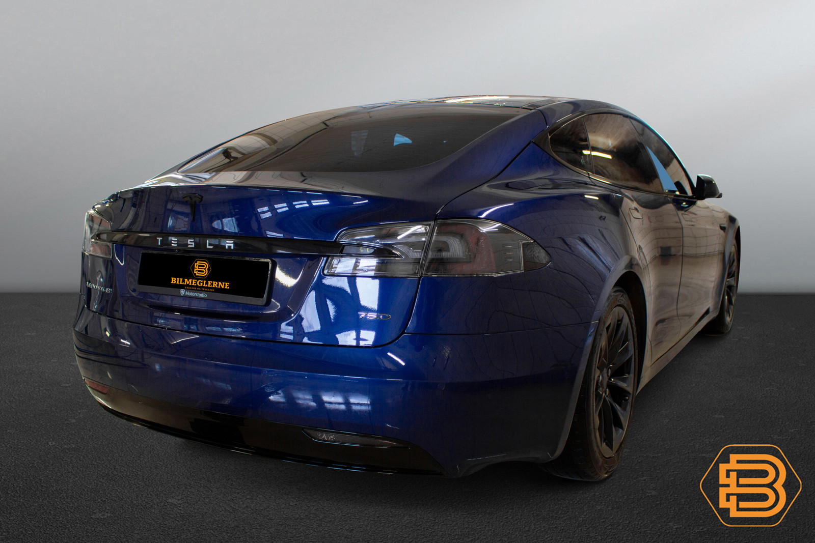 Tesla Model S   image9