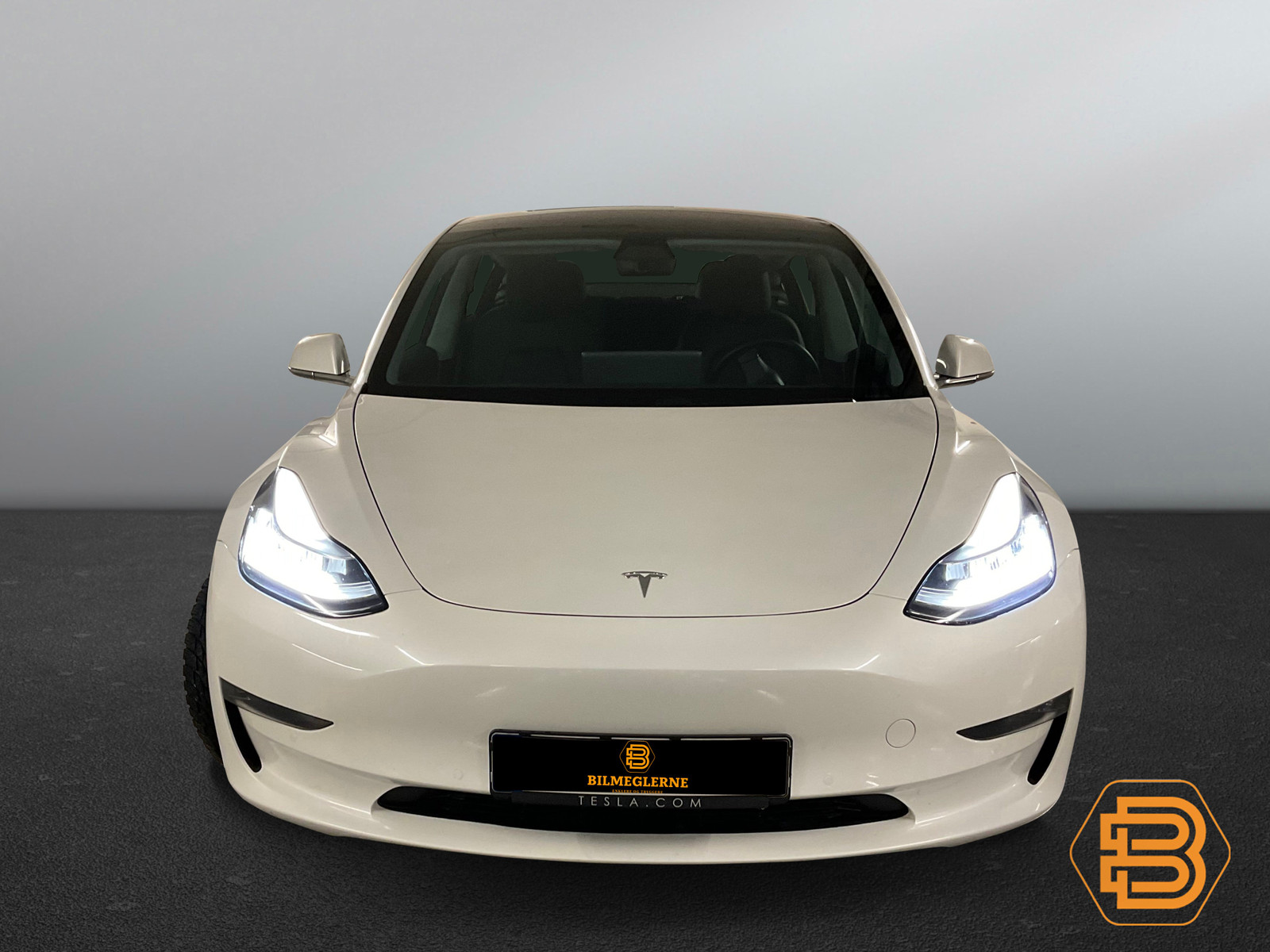 Tesla Model 3   image9