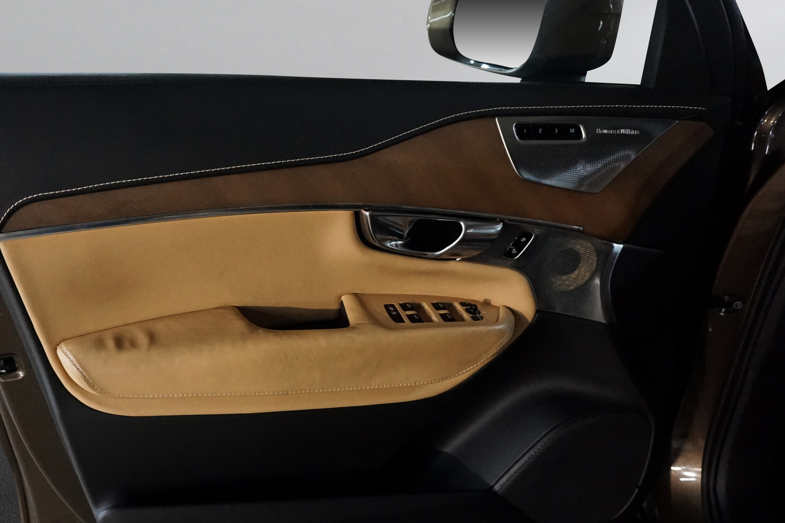 Volvo XC90   image9