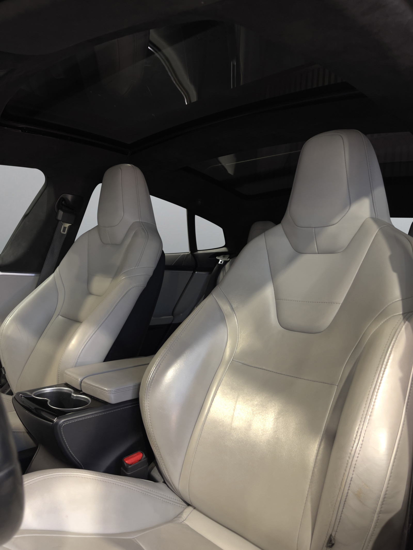 Tesla Model S   image9