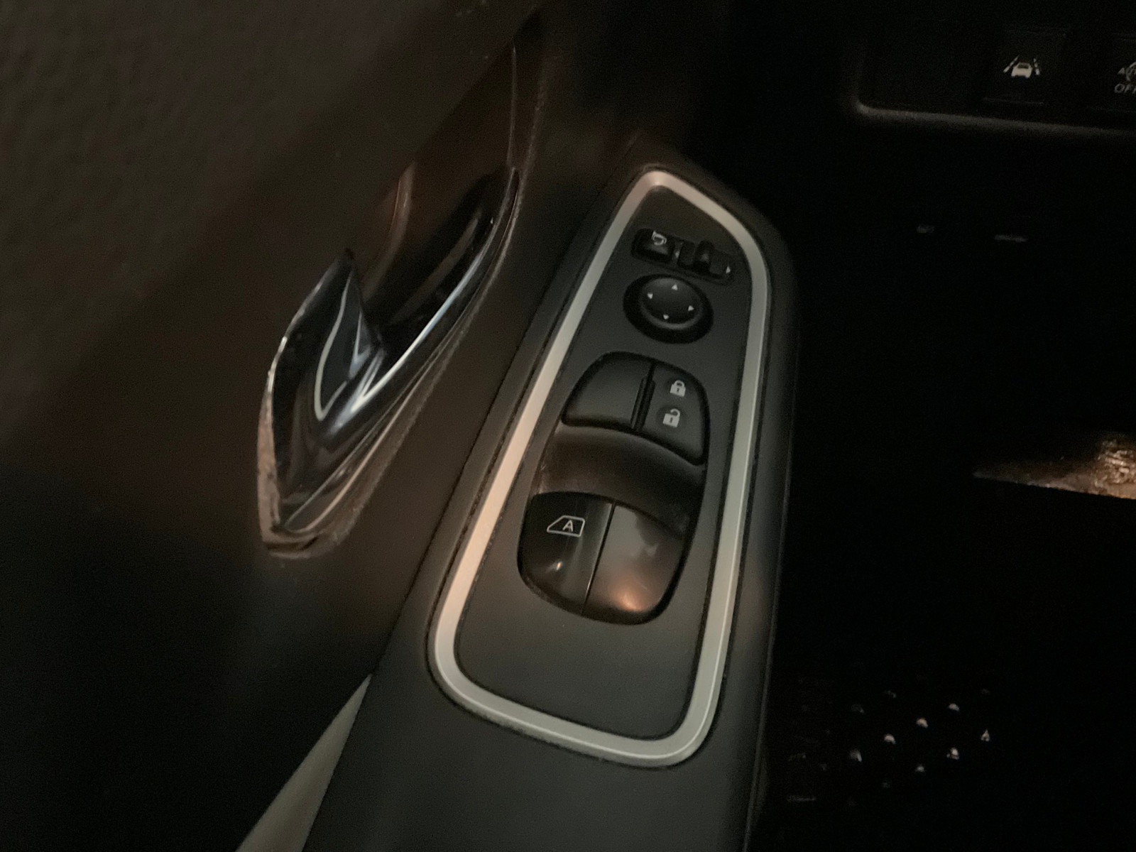 Nissan Micra   image9