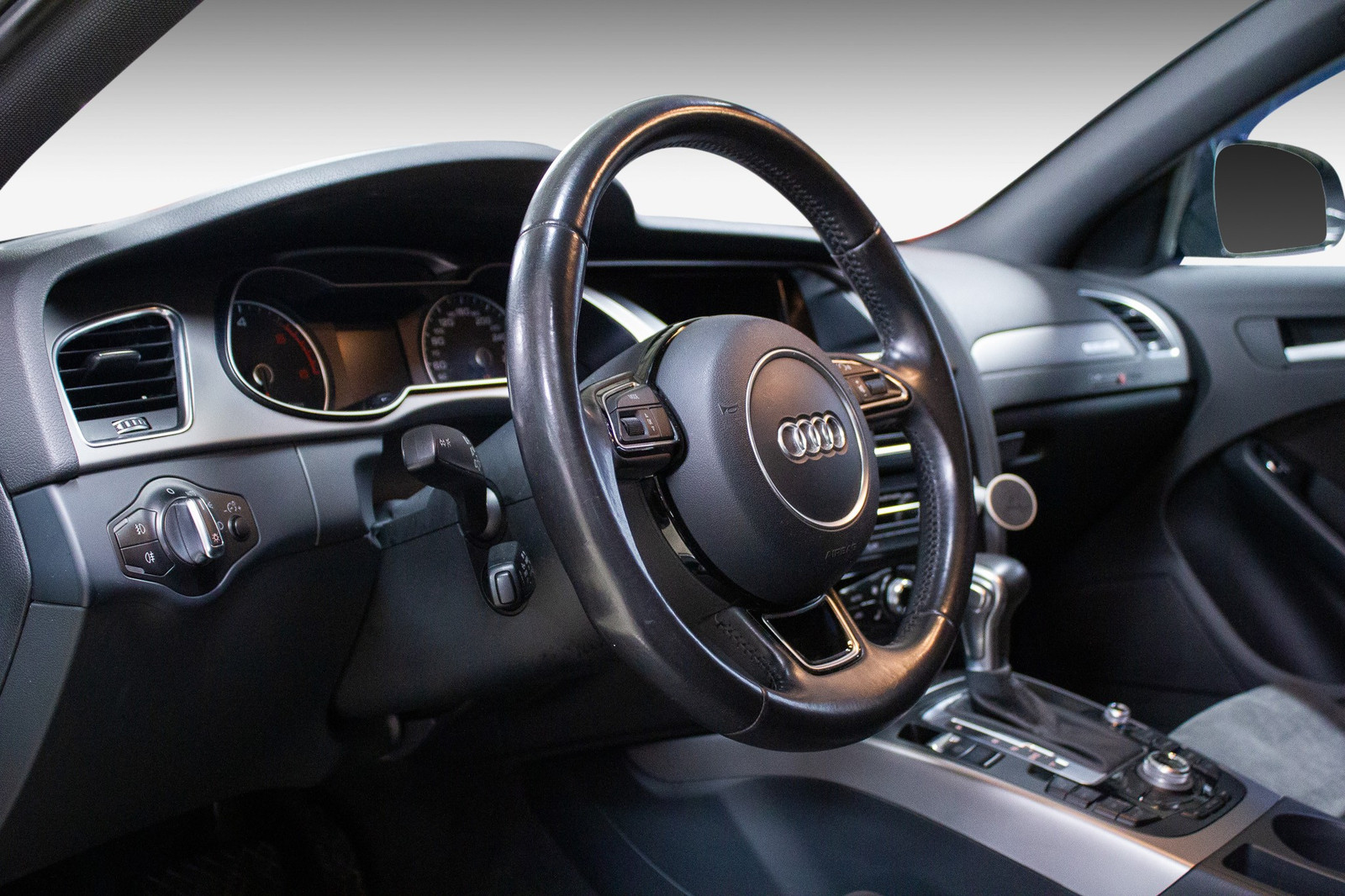 Audi A4 allroad   image10