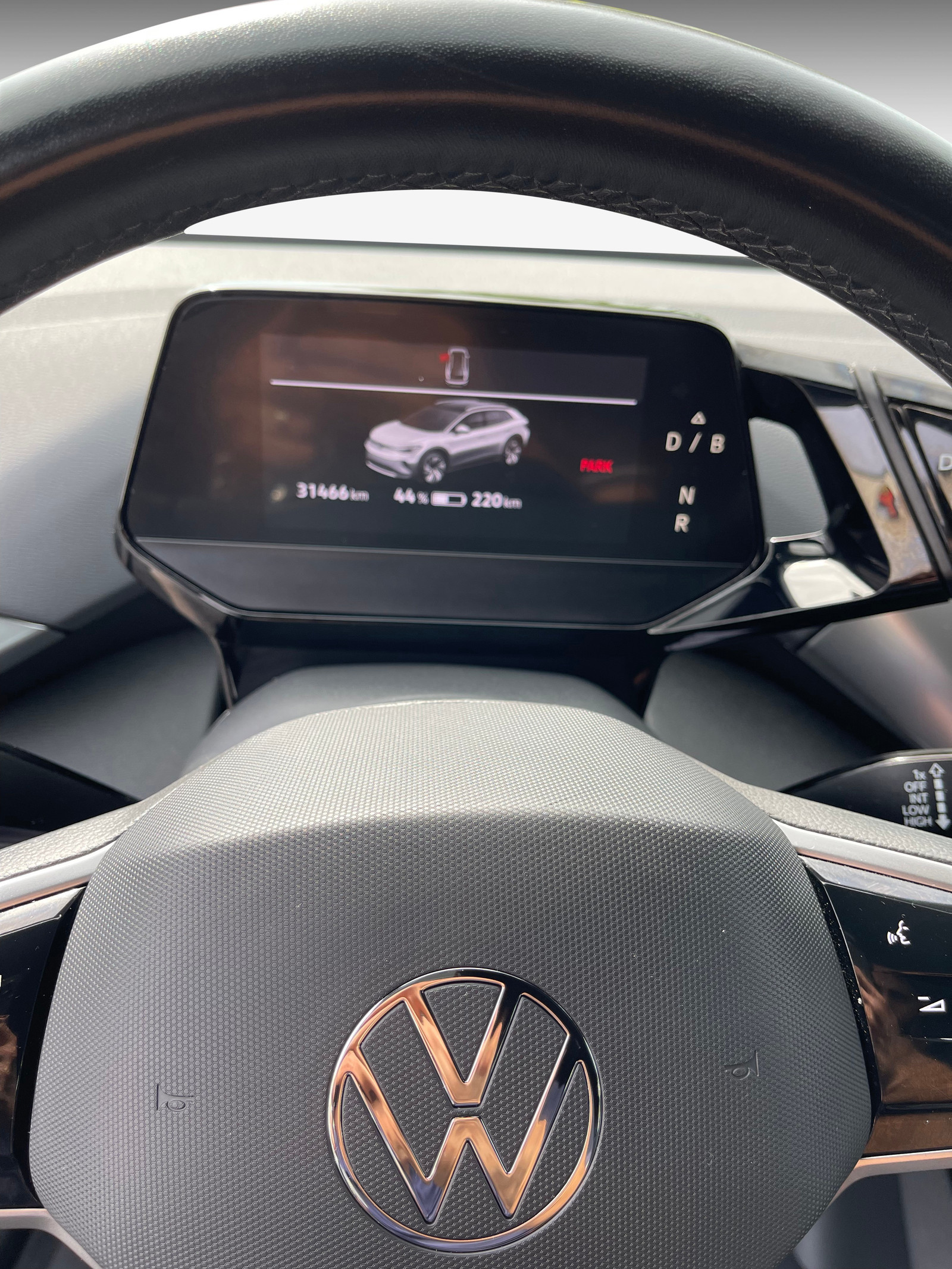 Volkswagen ID.4   image10