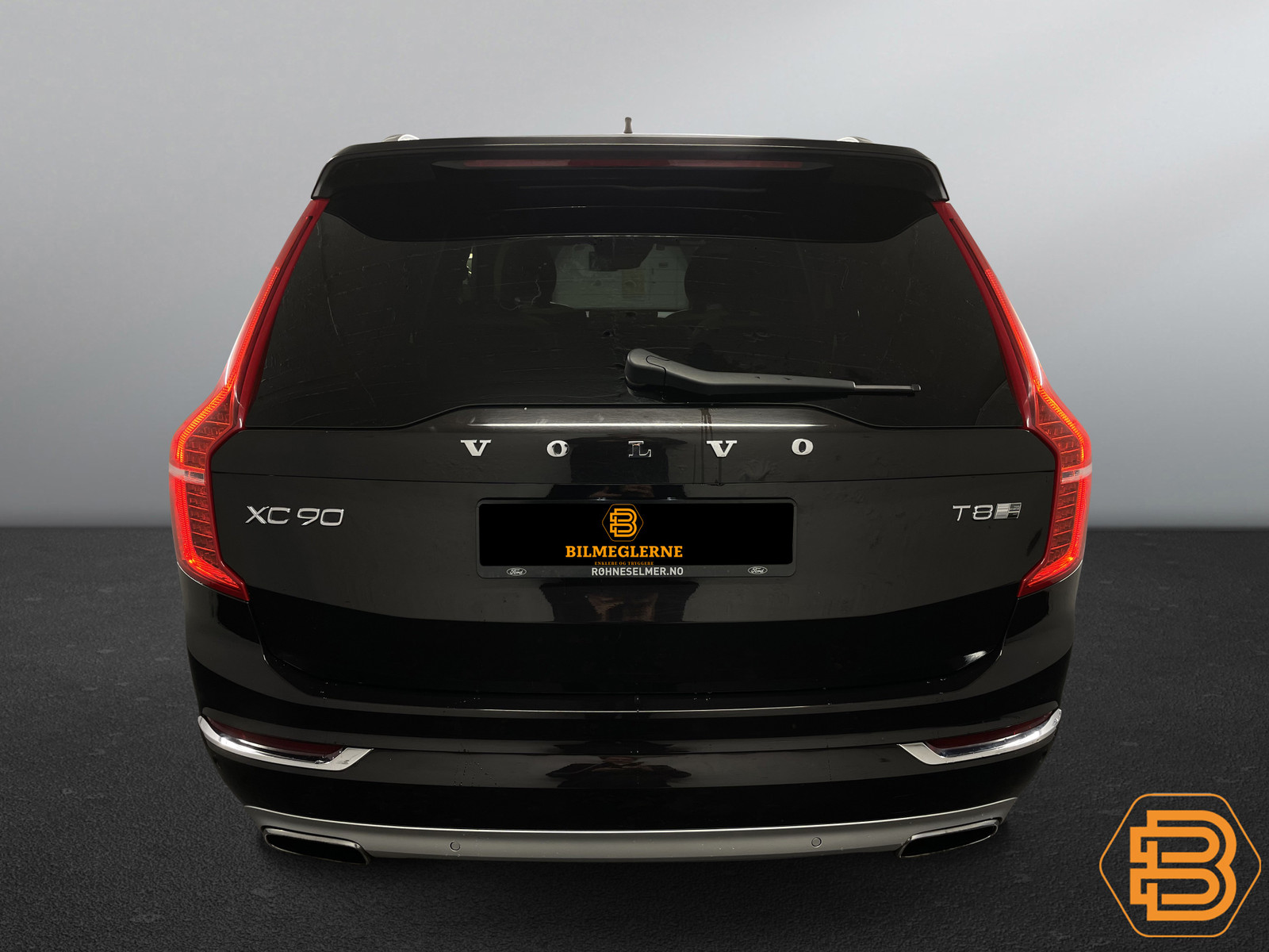Volvo XC90   image11