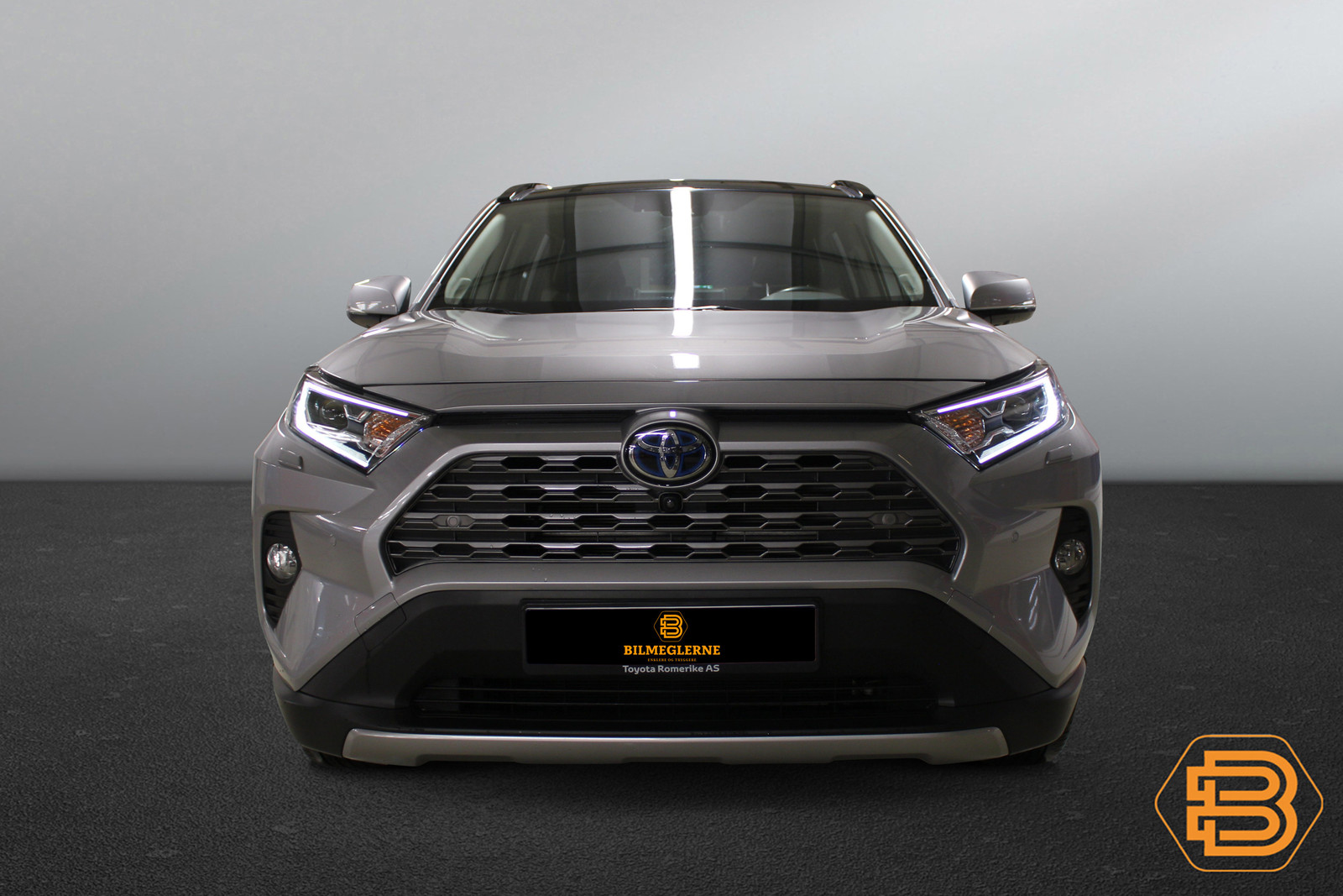 Toyota RAV4   image11