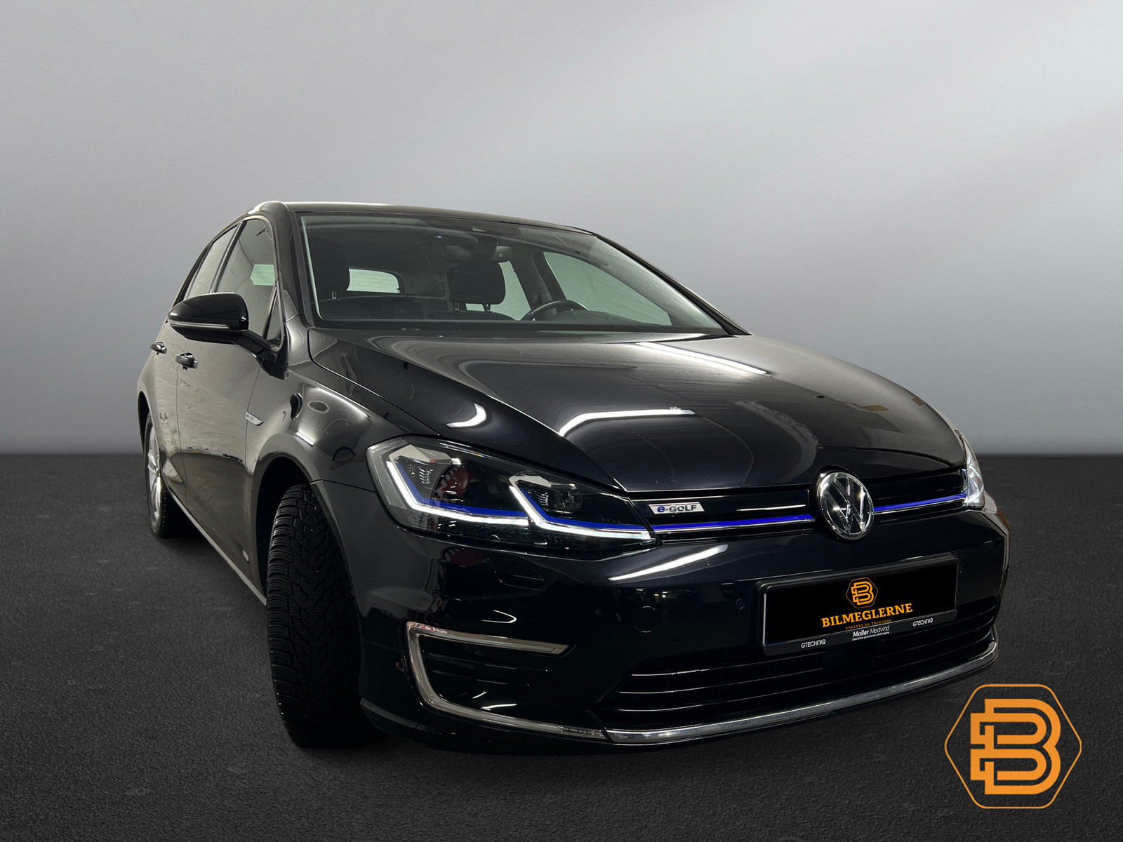 Volkswagen Golf   image11