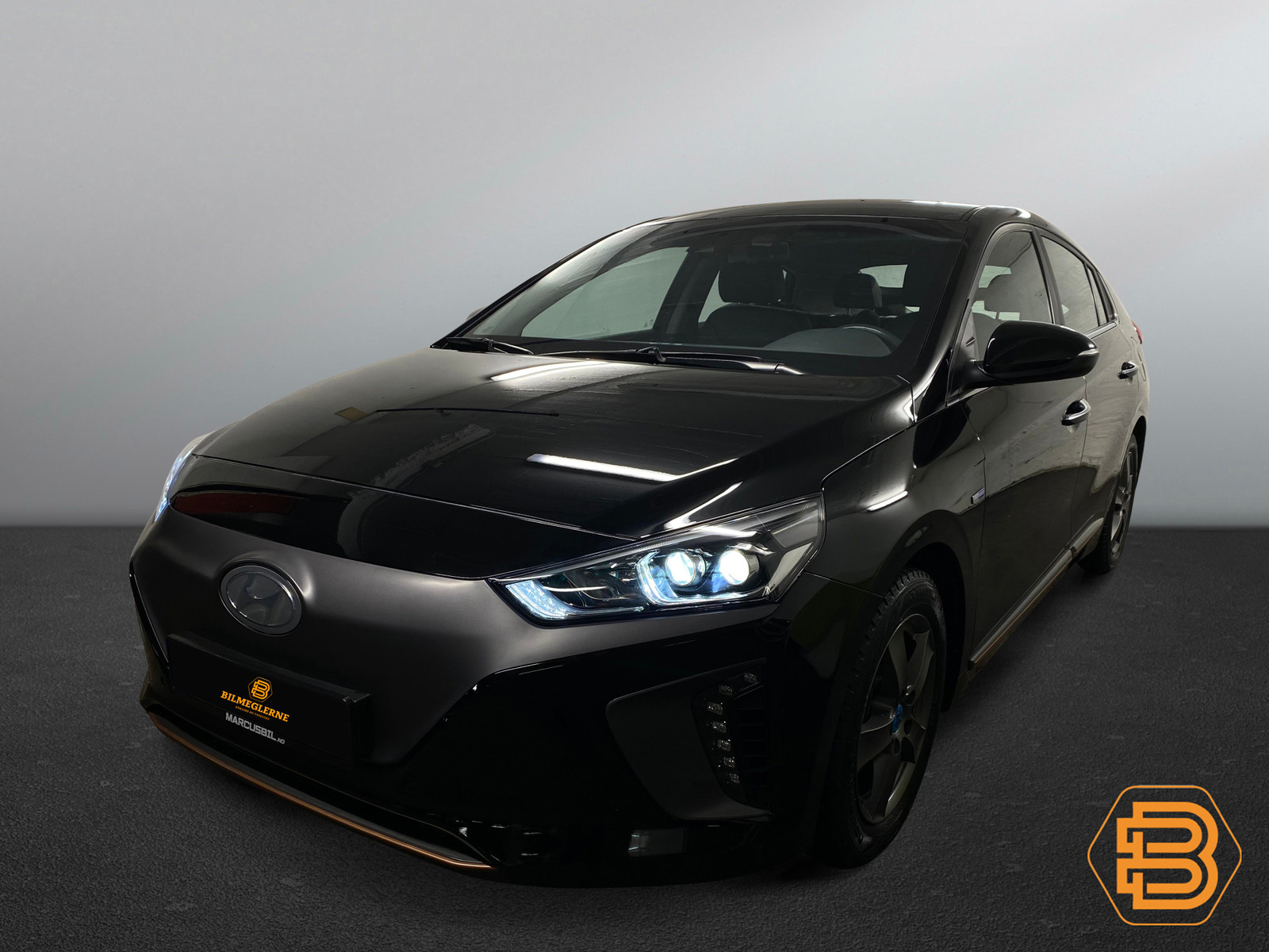 Hyundai IONIQ   image11