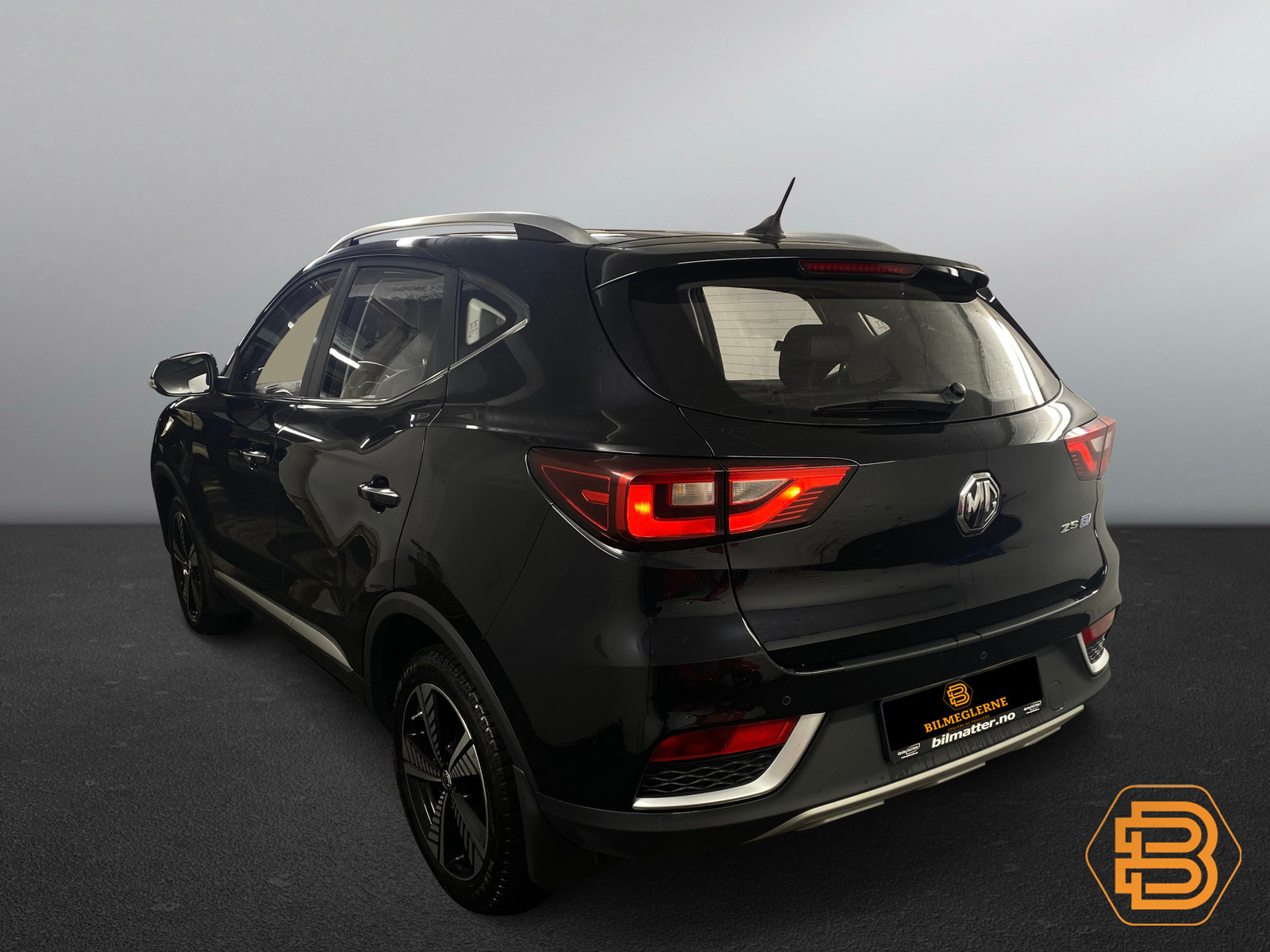 MG ZS EV   image12