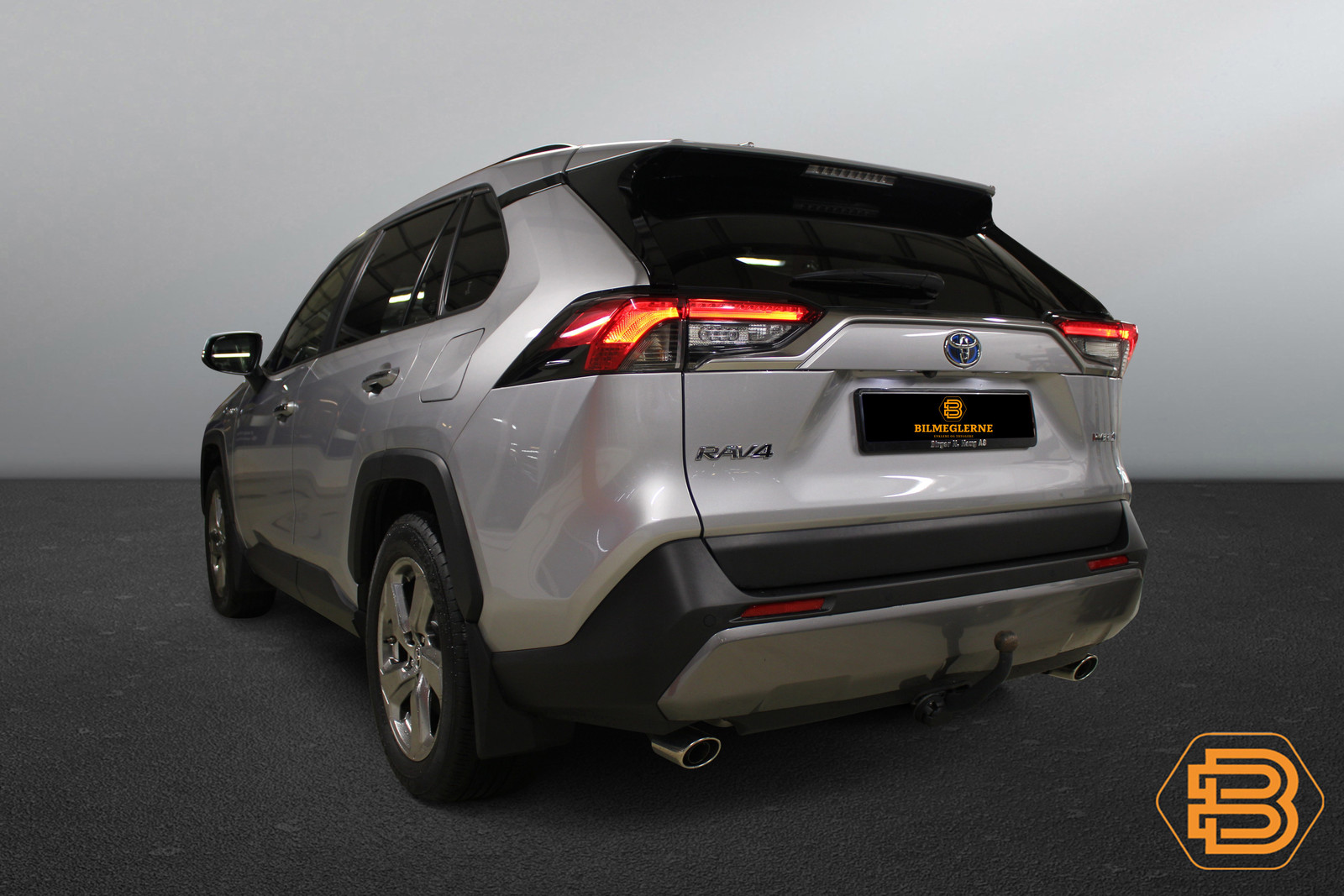 Toyota RAV4   image12