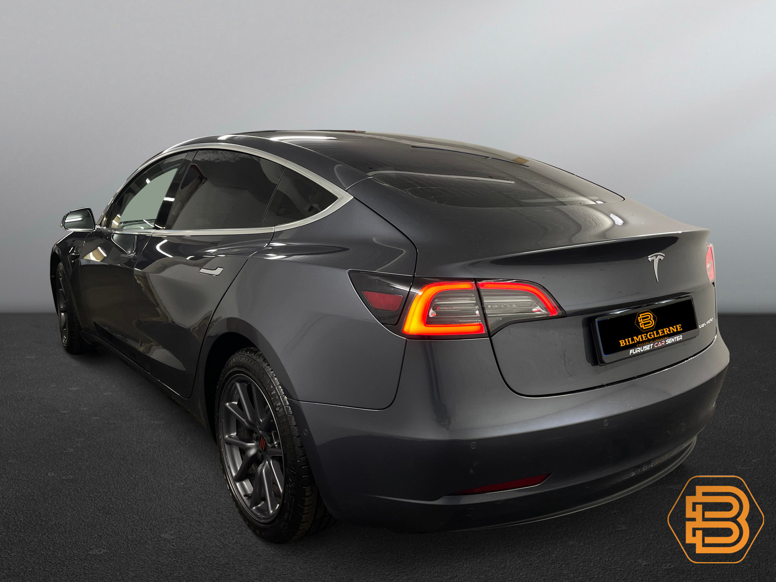 Tesla Model 3   image12