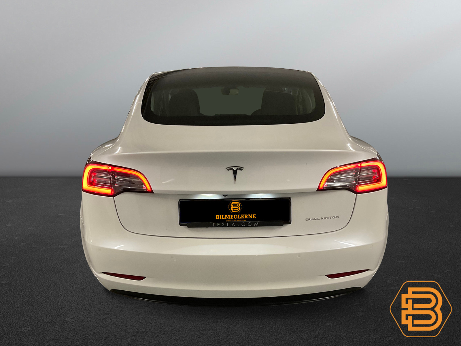 Tesla Model 3   image12