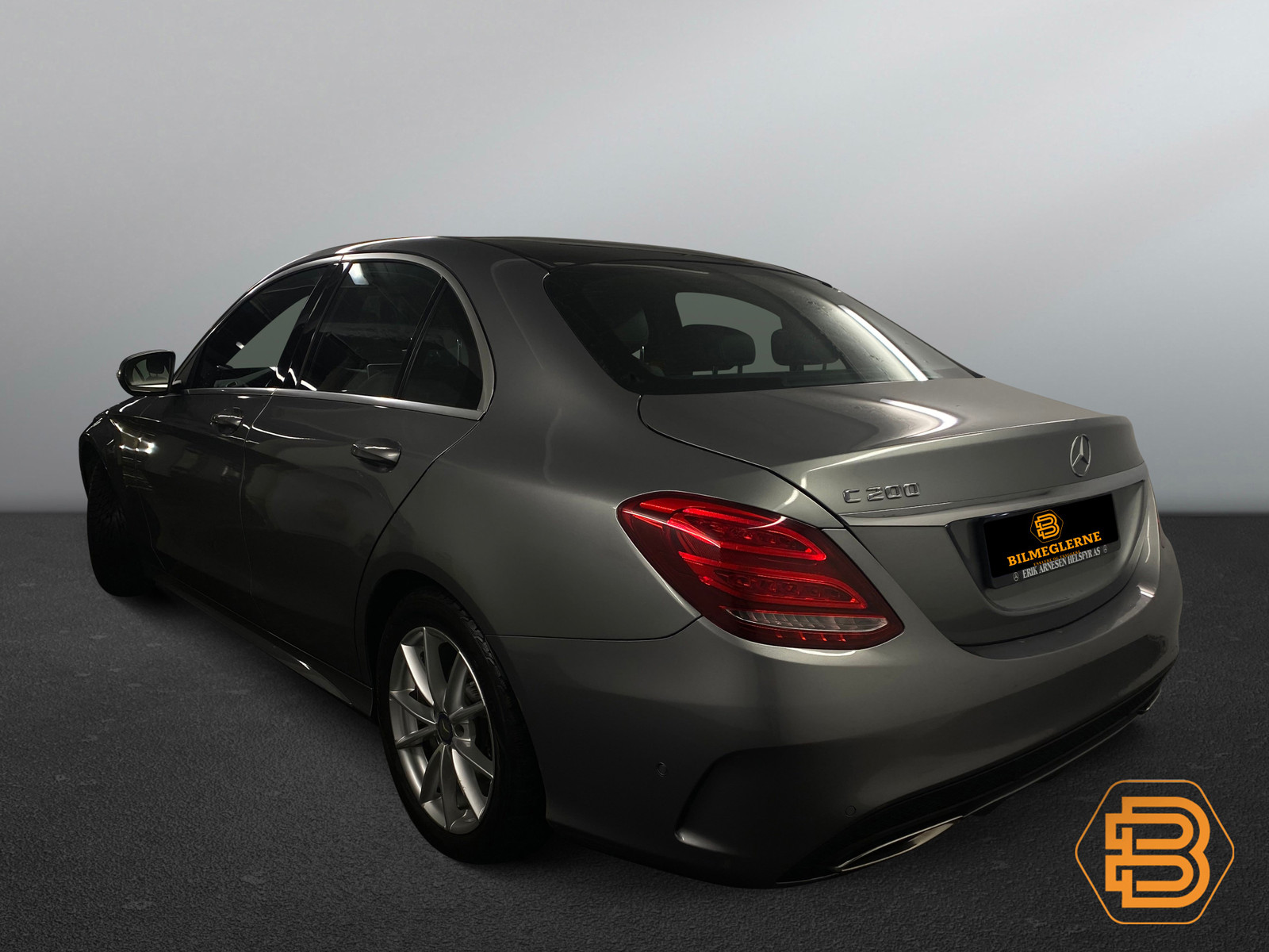 Mercedes-Benz C-Klasse   image12