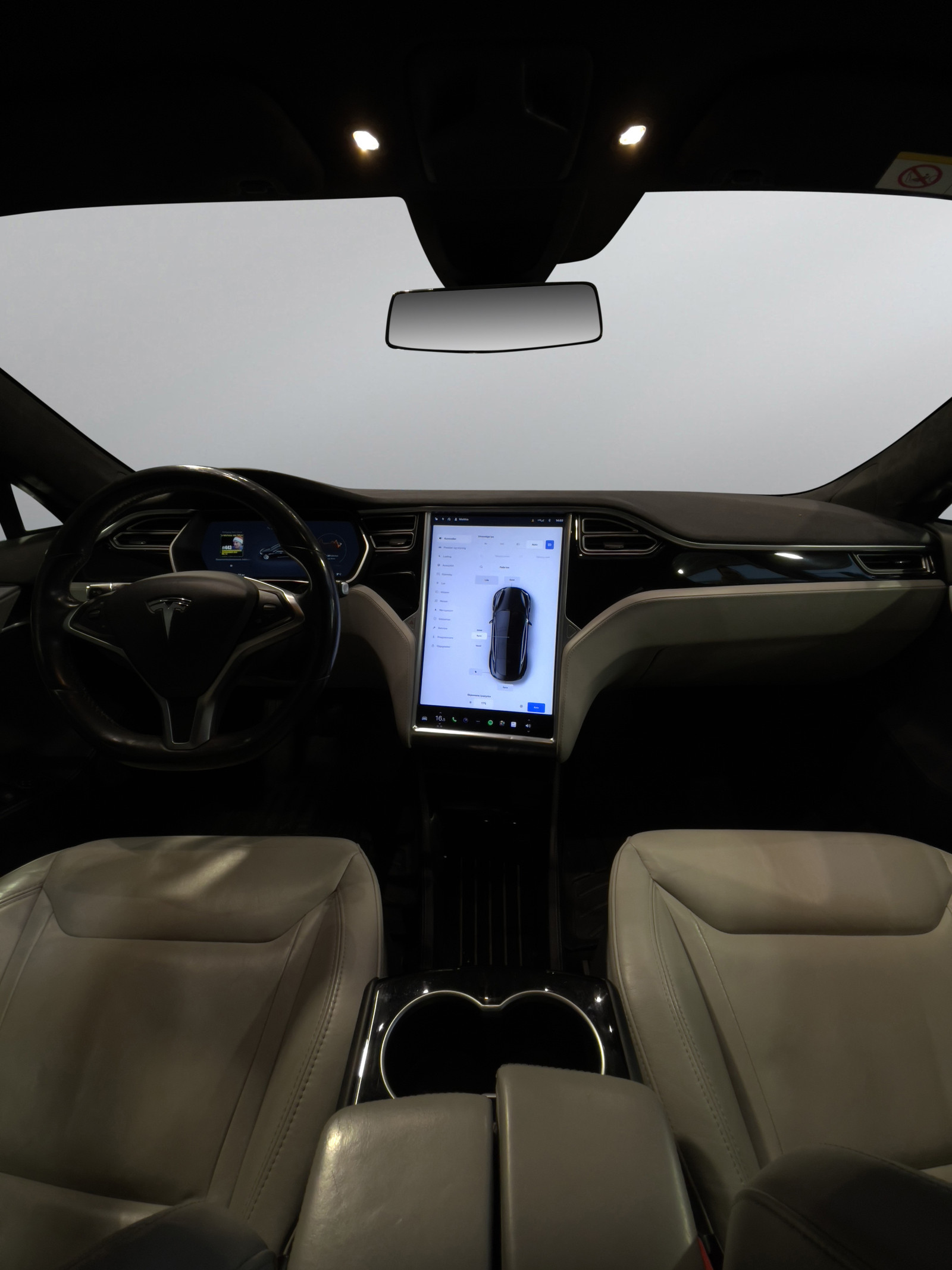 Tesla Model S   image14