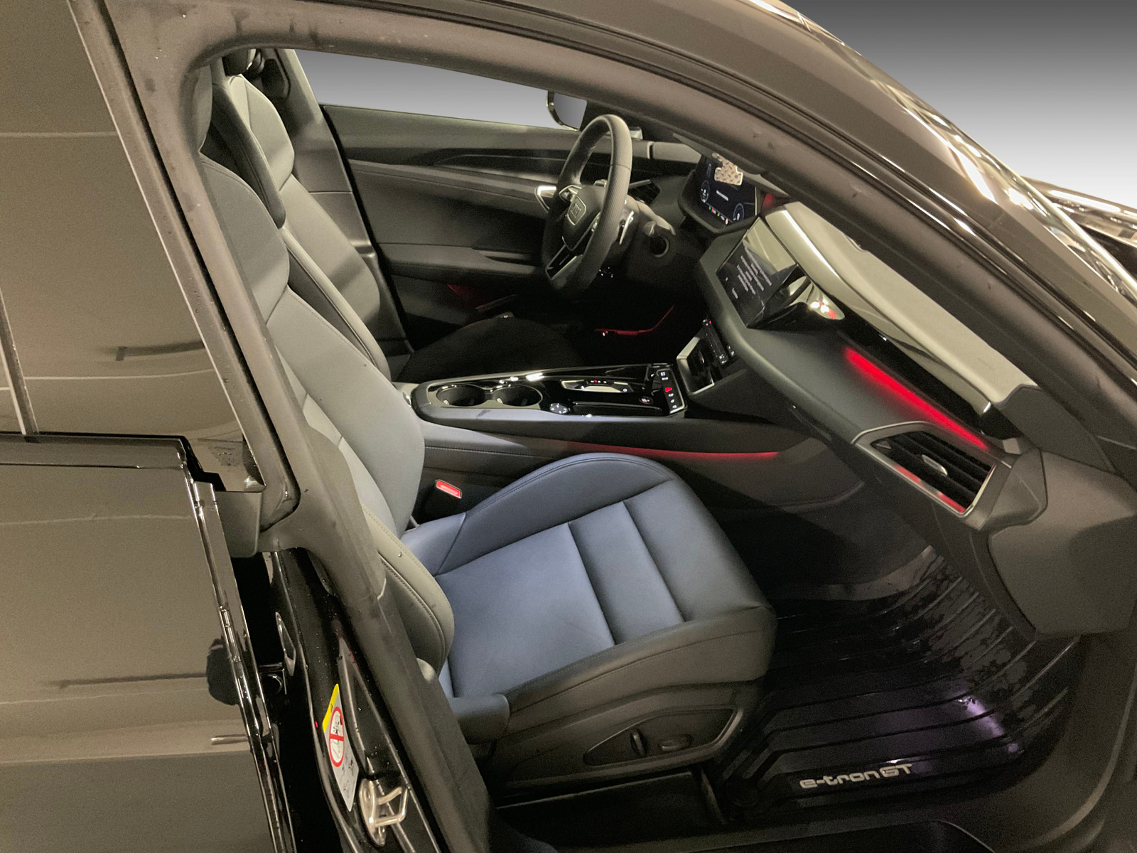 Audi E-tron GT   image14