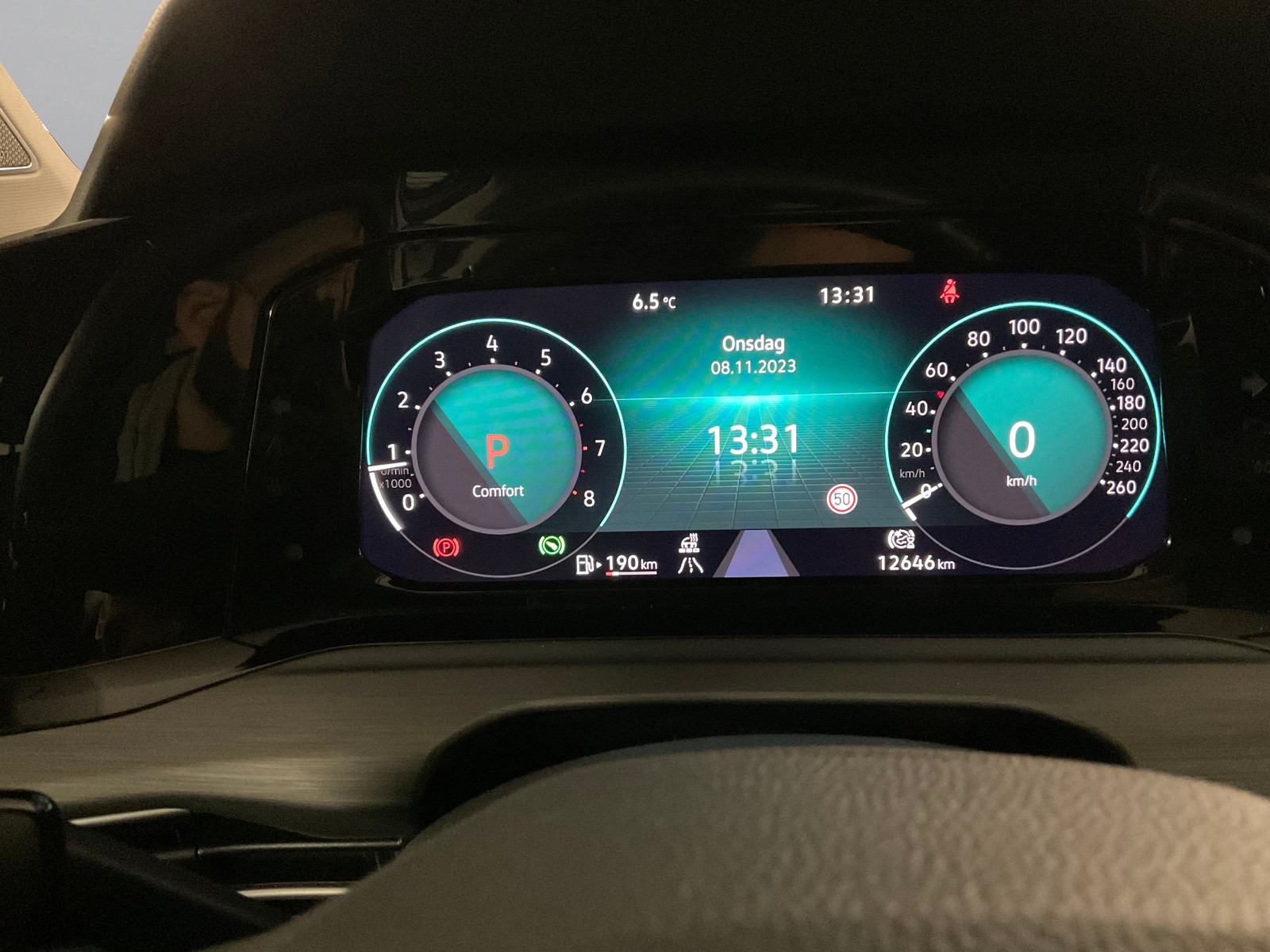 Volkswagen Golf   image14