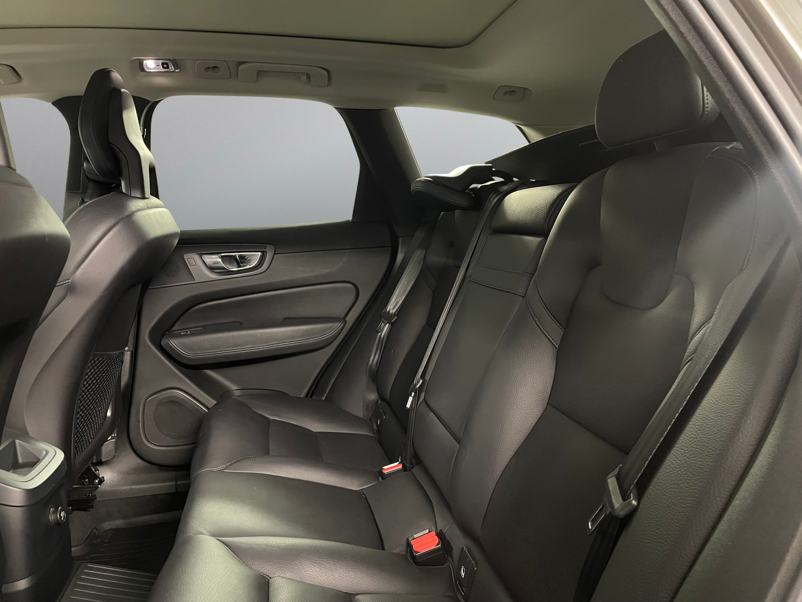 Volvo XC 60   image15