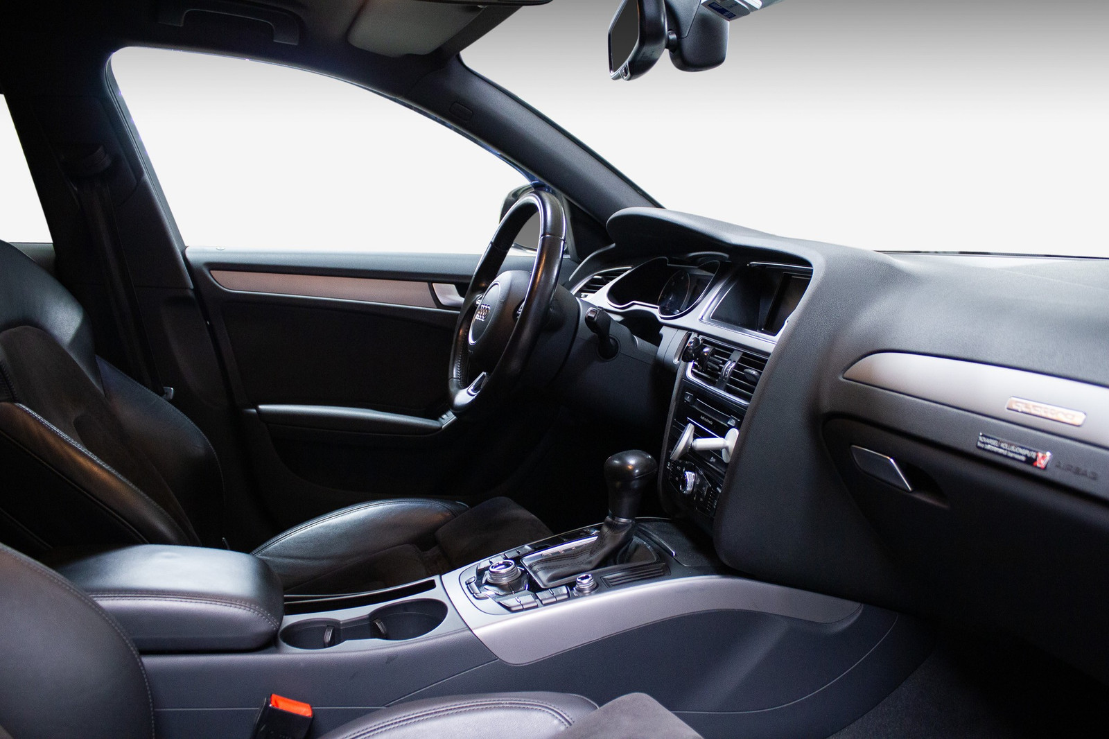 Audi A4 allroad   image16