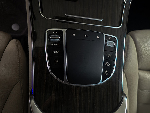 Mercedes-Benz GLC   image17