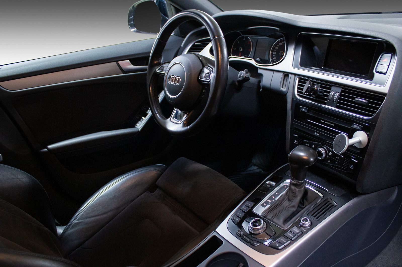 Audi A4 allroad   image17