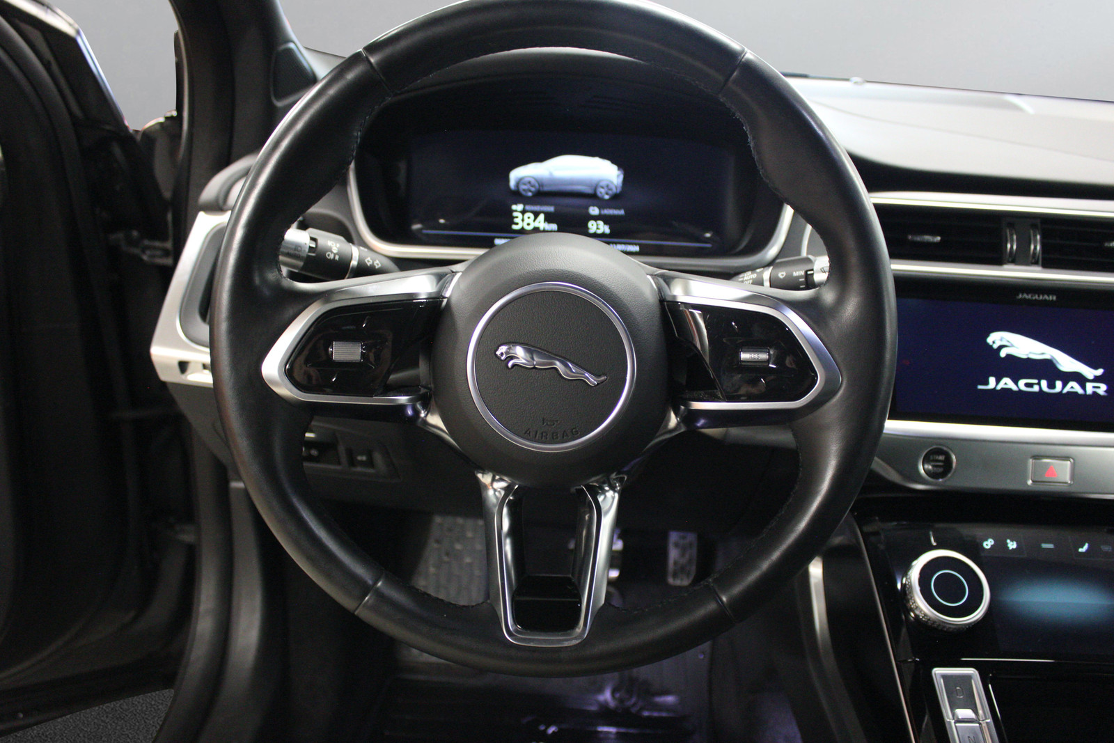 Jaguar I-PACE   image18
