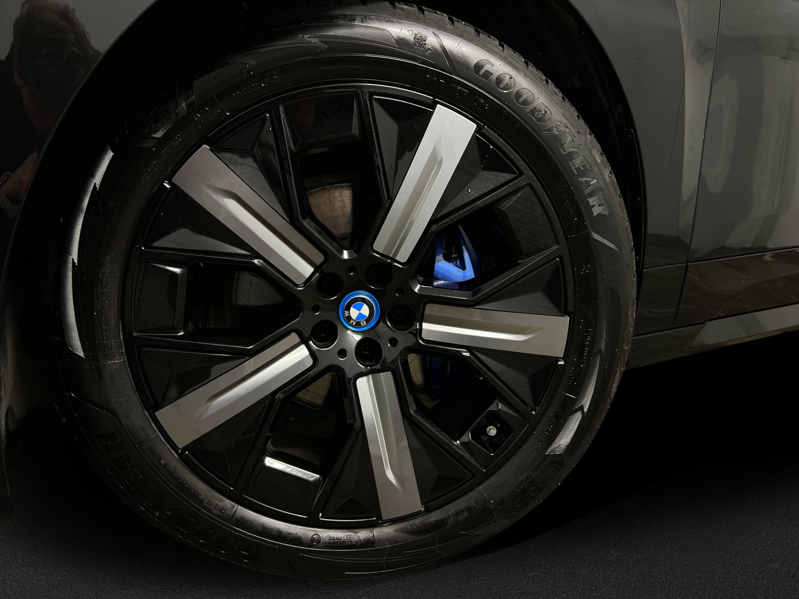 BMW iX xDrive 50   image19