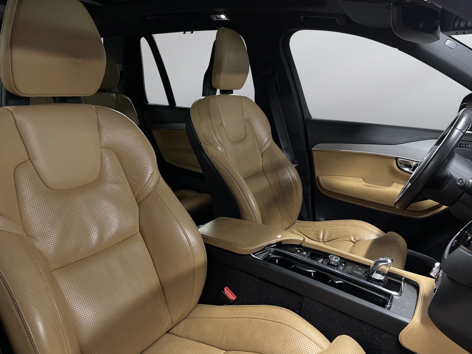 Volvo XC90   image20