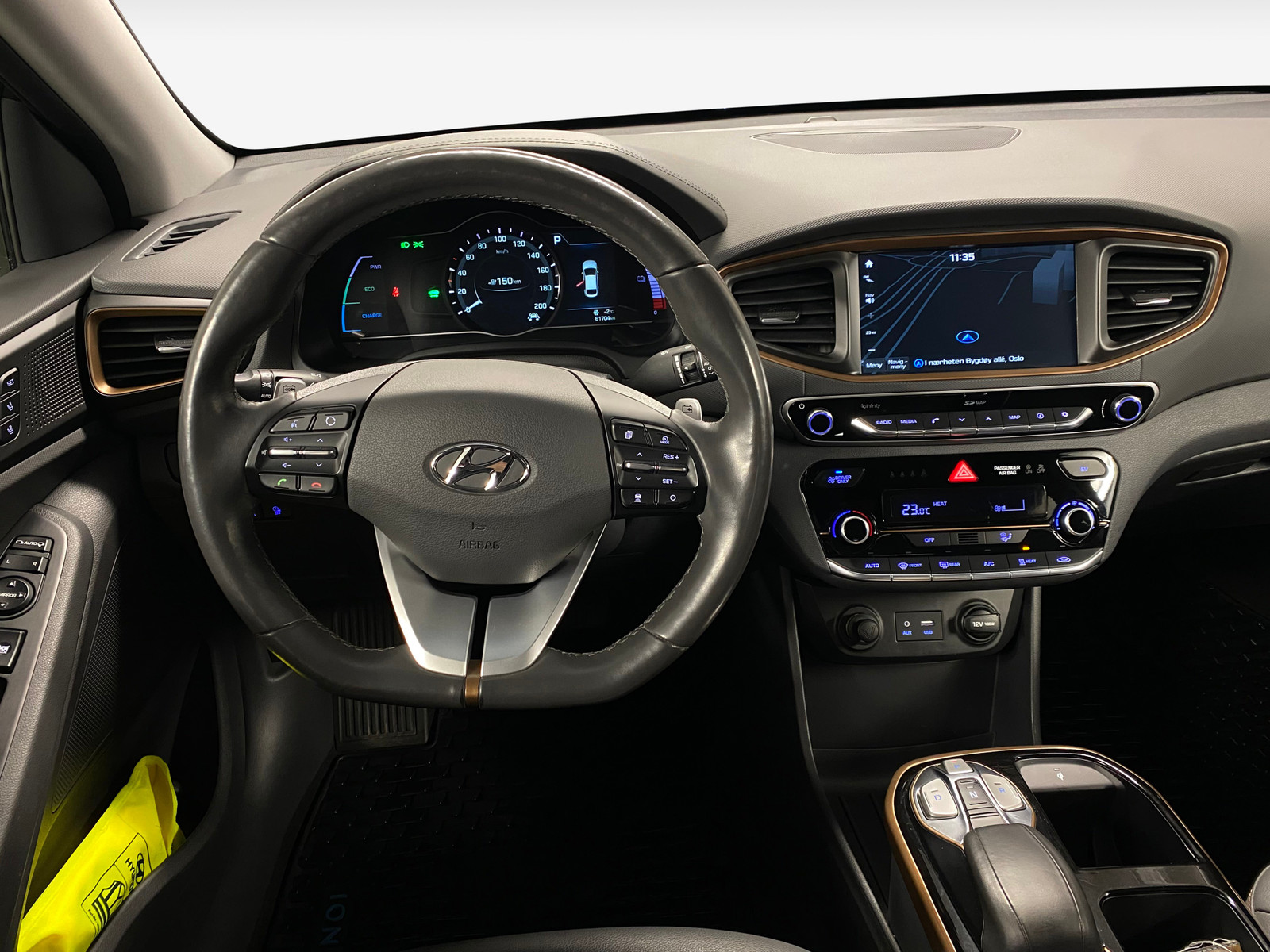 Hyundai IONIQ   image20