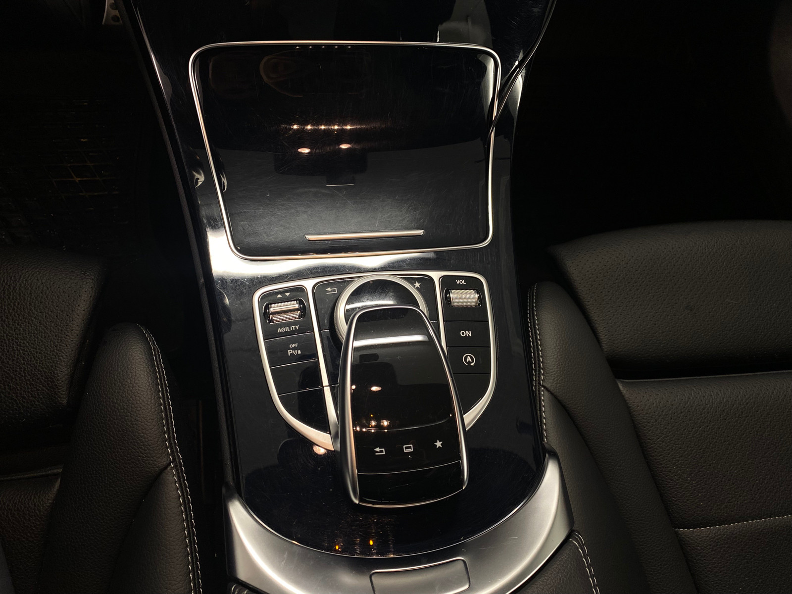 Mercedes-Benz C-Klasse   image21