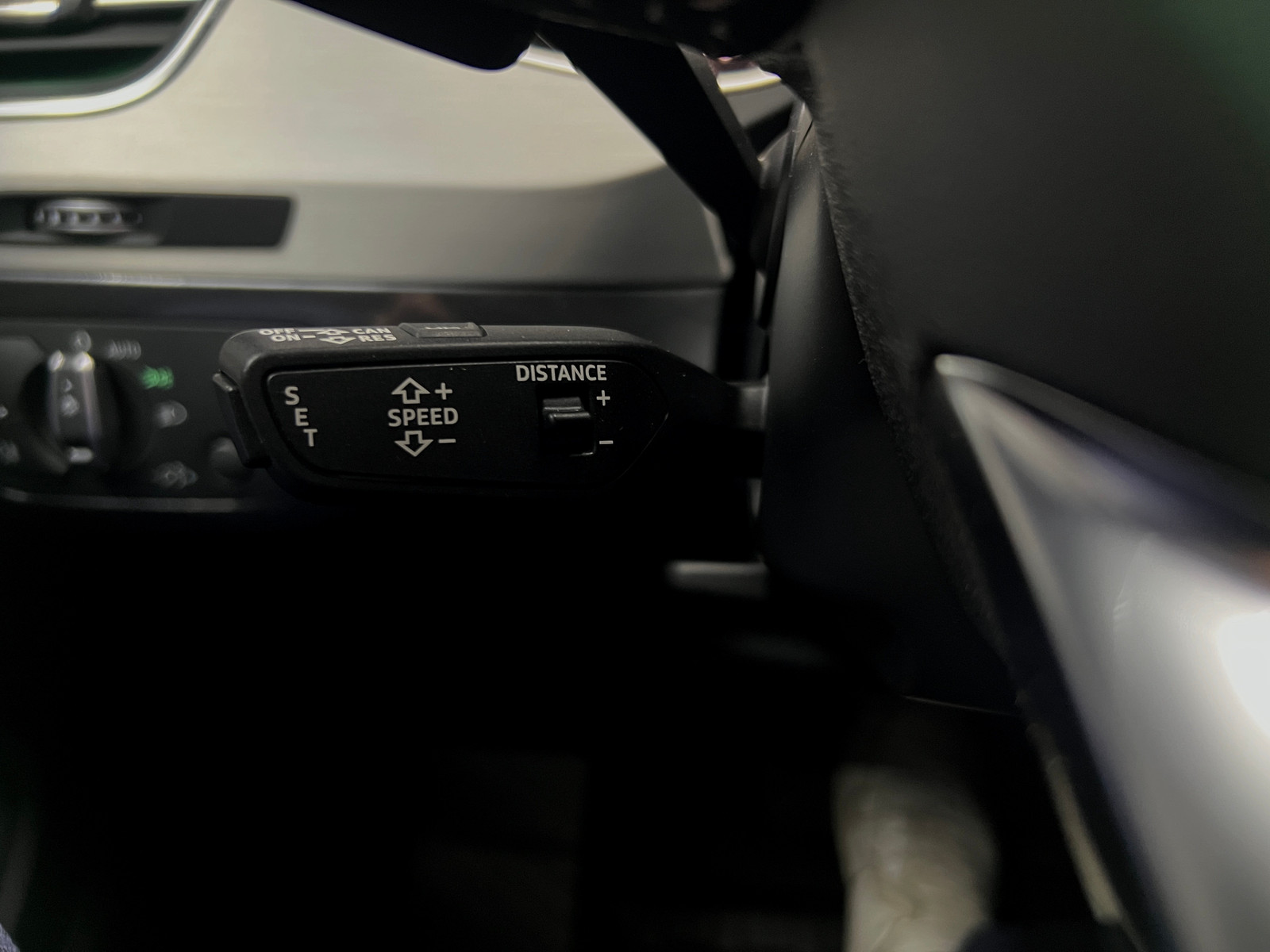 AUDI Q7 E TRON S-Line   image21