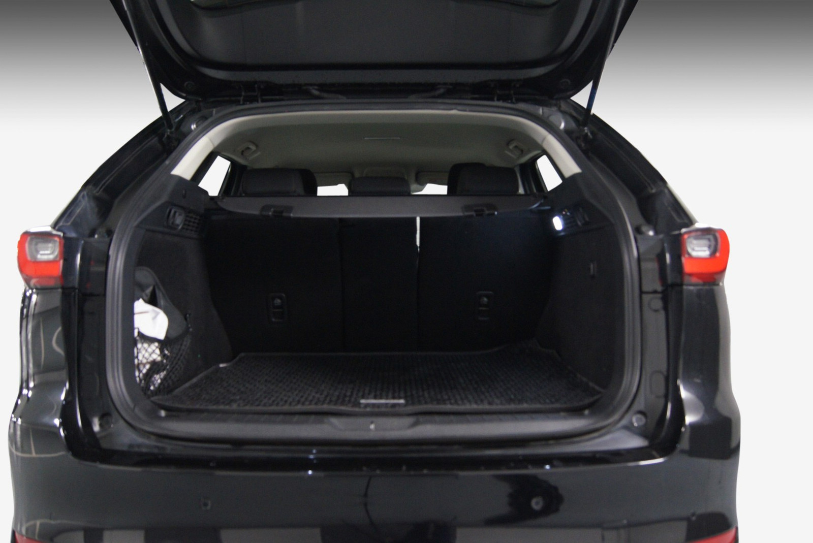 Mazda CX-60   image22