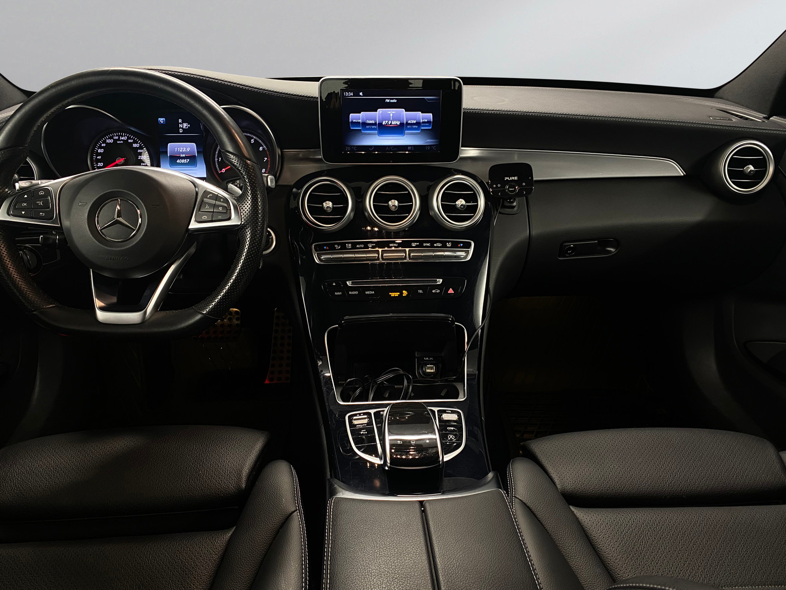 Mercedes-Benz C-Klasse   image22