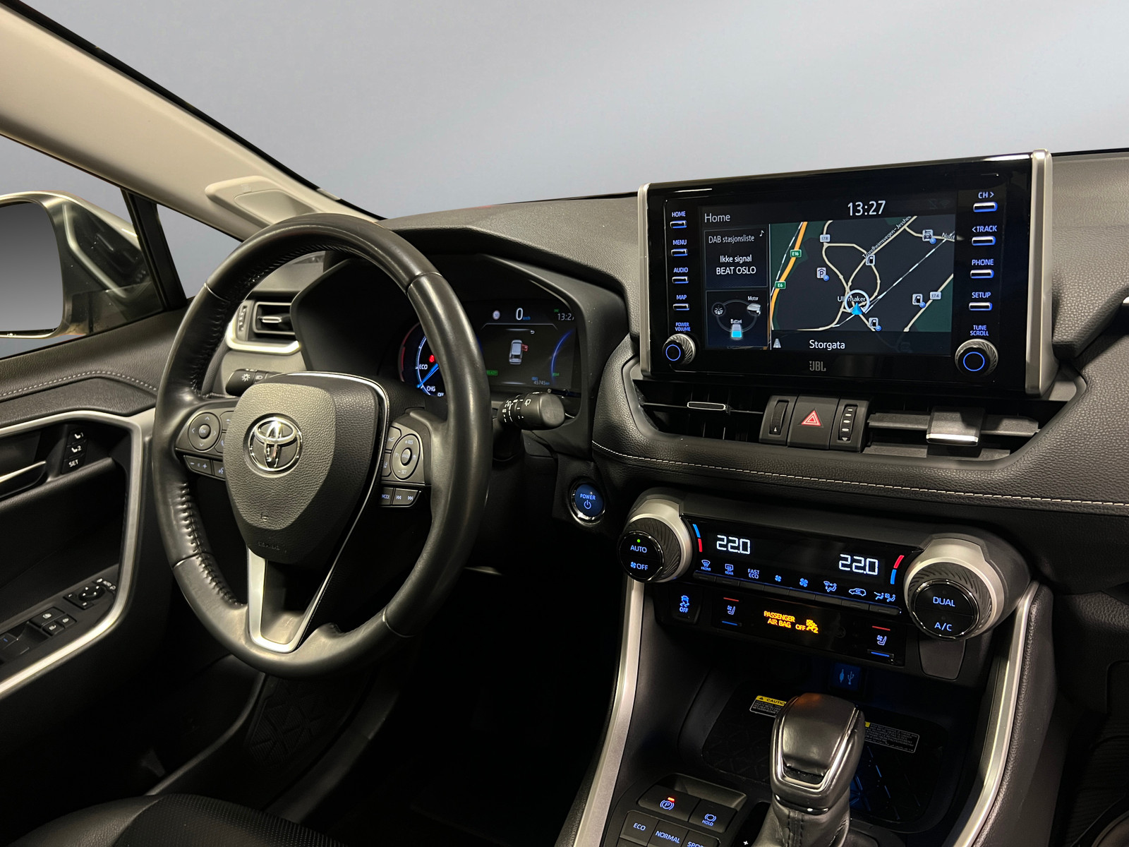 Toyota RAV4   image24