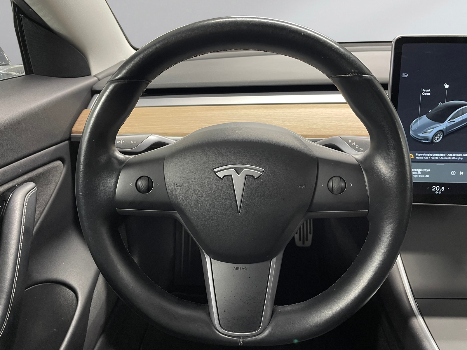 Tesla Model 3   image26