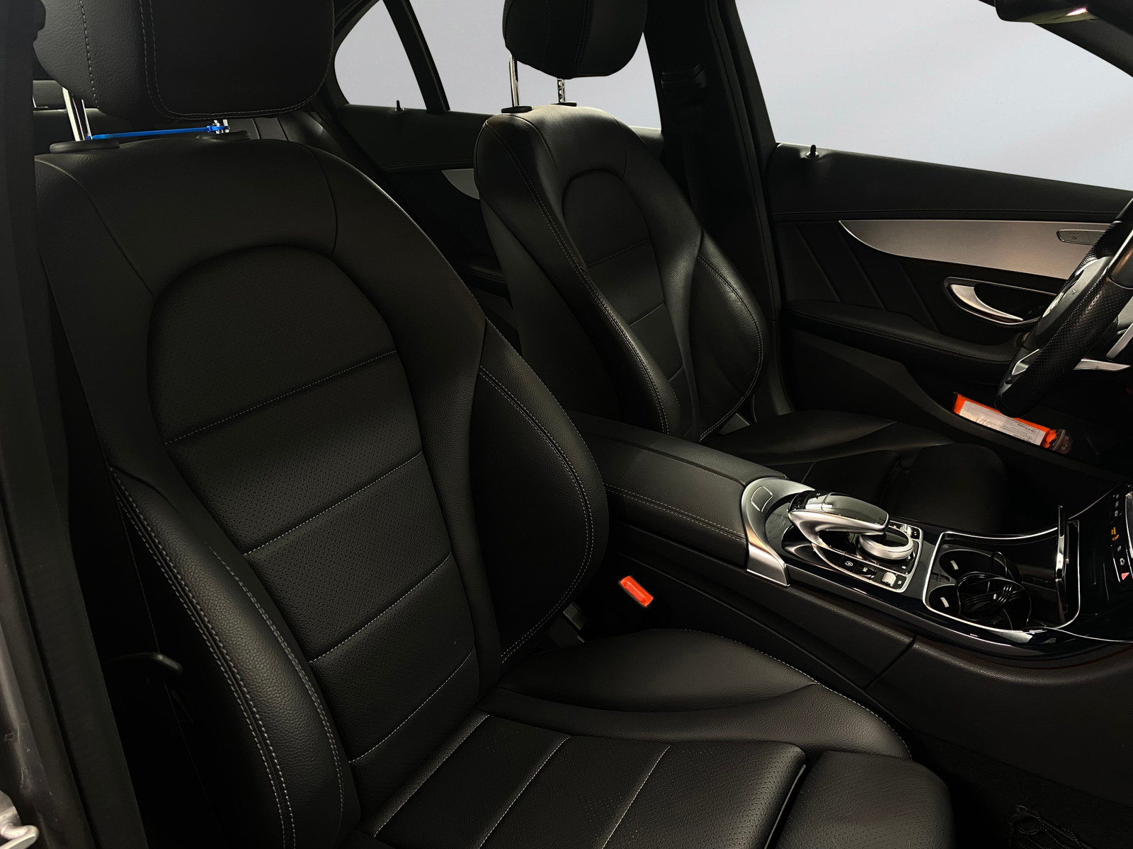 Mercedes-Benz C-Klasse   image26