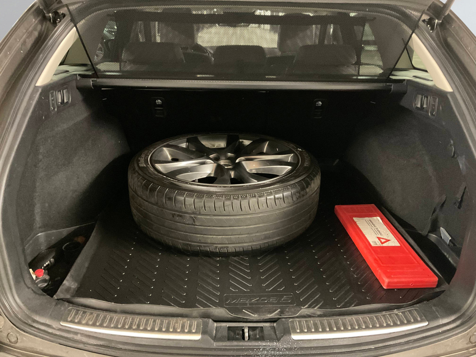 Mazda 6   image26